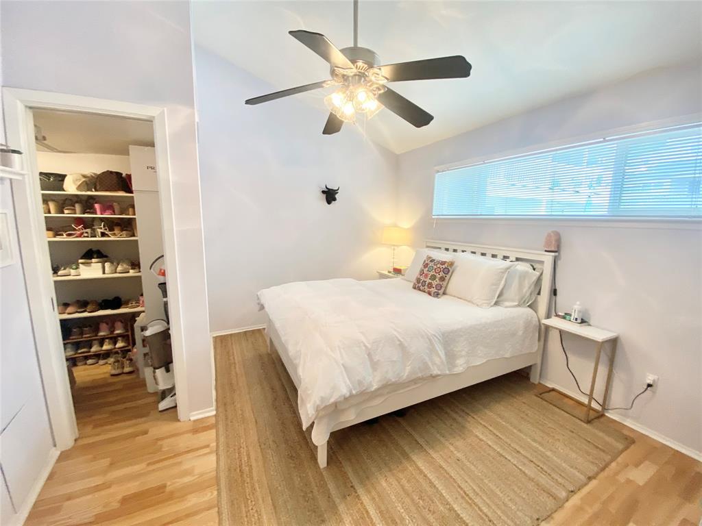 1818 S Lakeshore Dr # 7, Austin, TX 78741