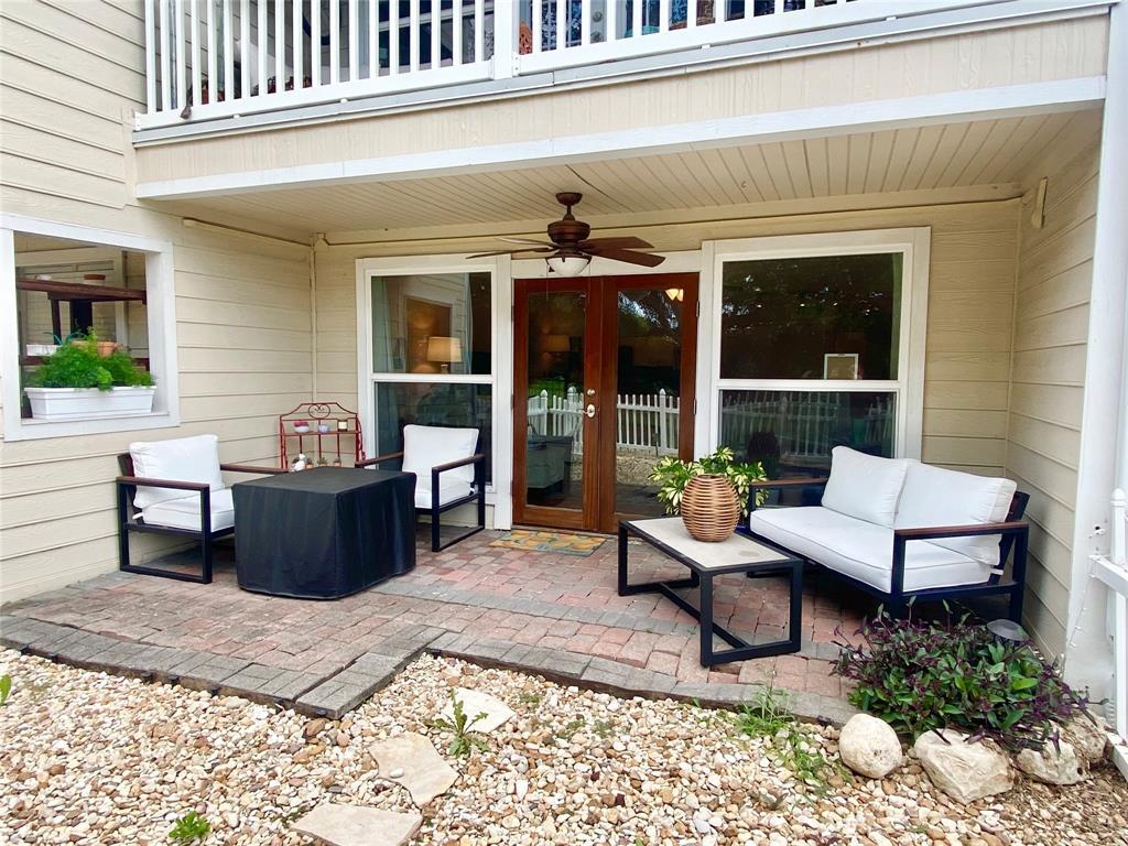 1818 S Lakeshore Dr # 7, Austin, TX 78741