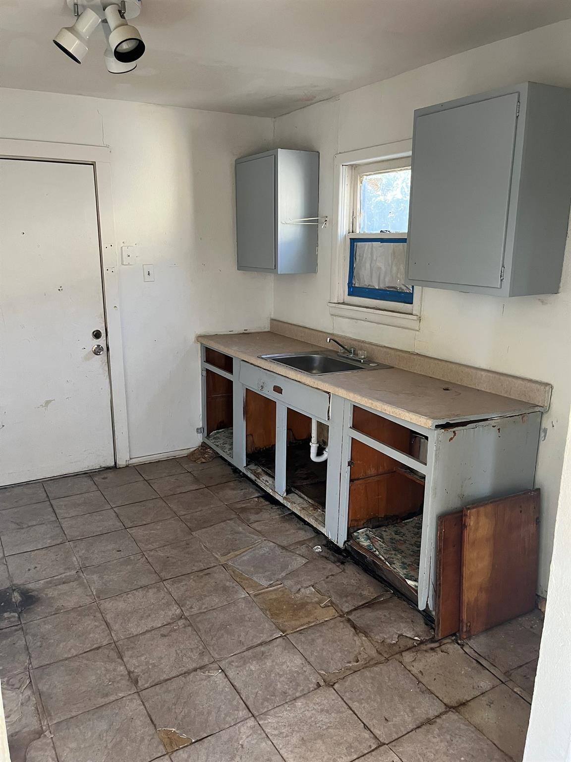 219 DASHIELL ST St, San Antonio, TX 78203