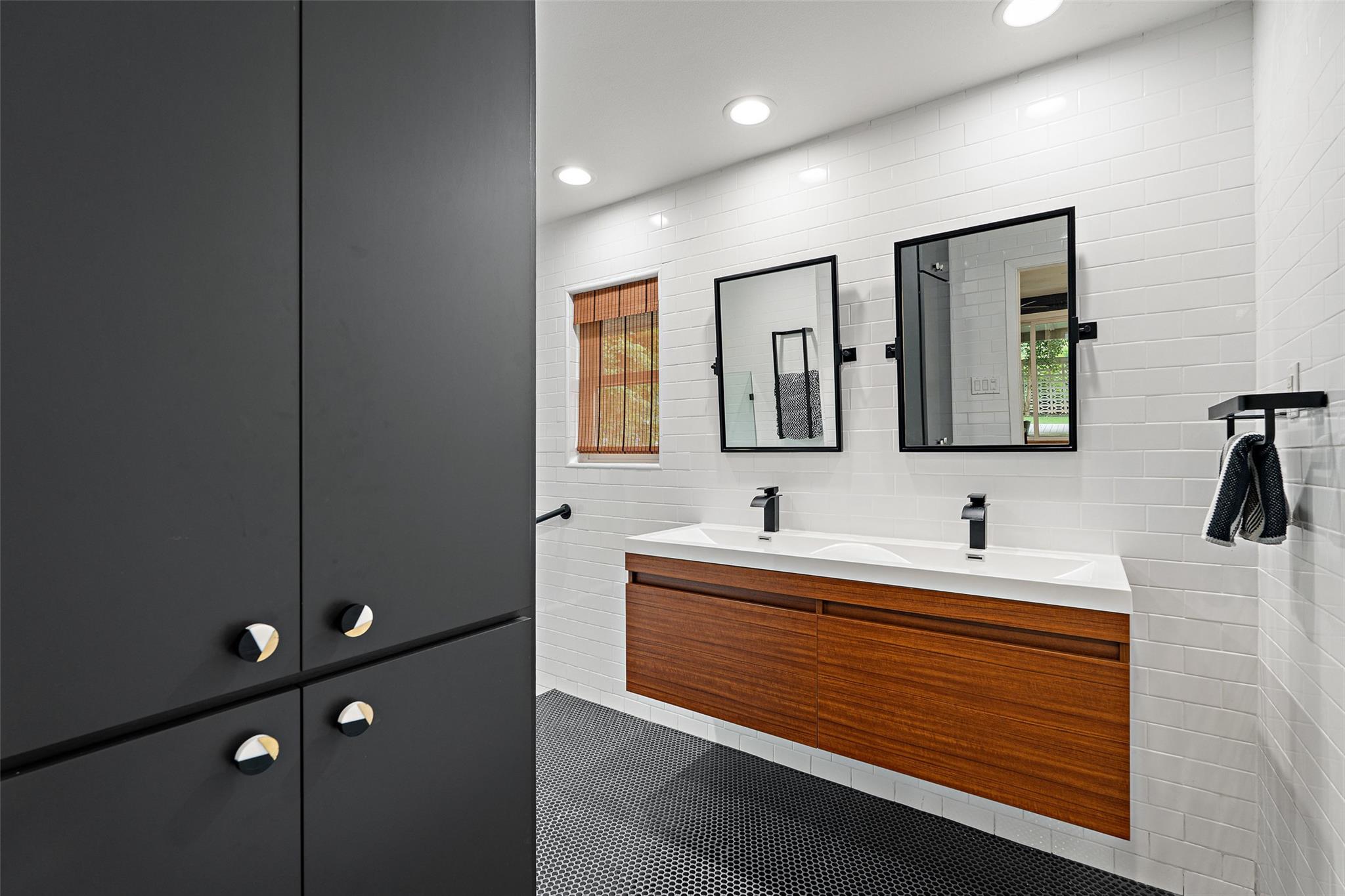 1254 S Church St, Georgetown, TX 78626