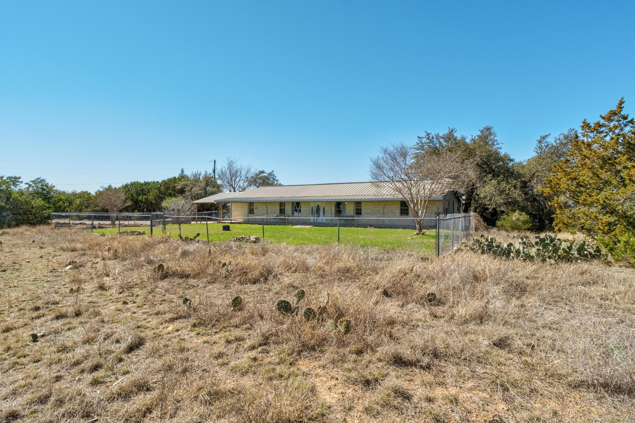 1802 Overland Stage Rd, Dripping Springs, TX 78620