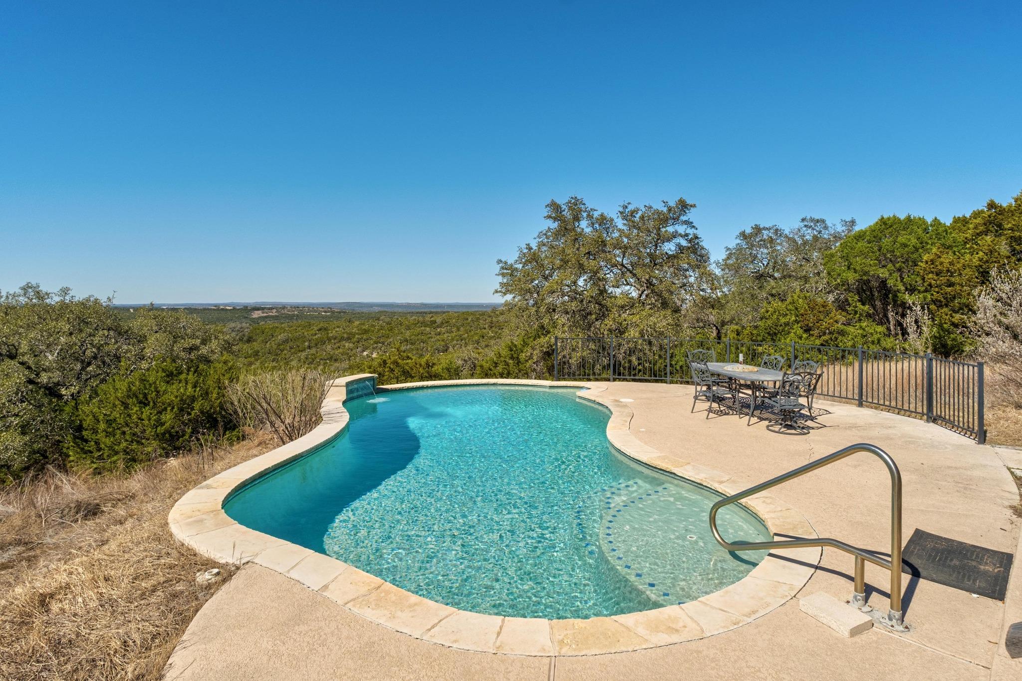 1802 Overland Stage Rd, Dripping Springs, TX 78620