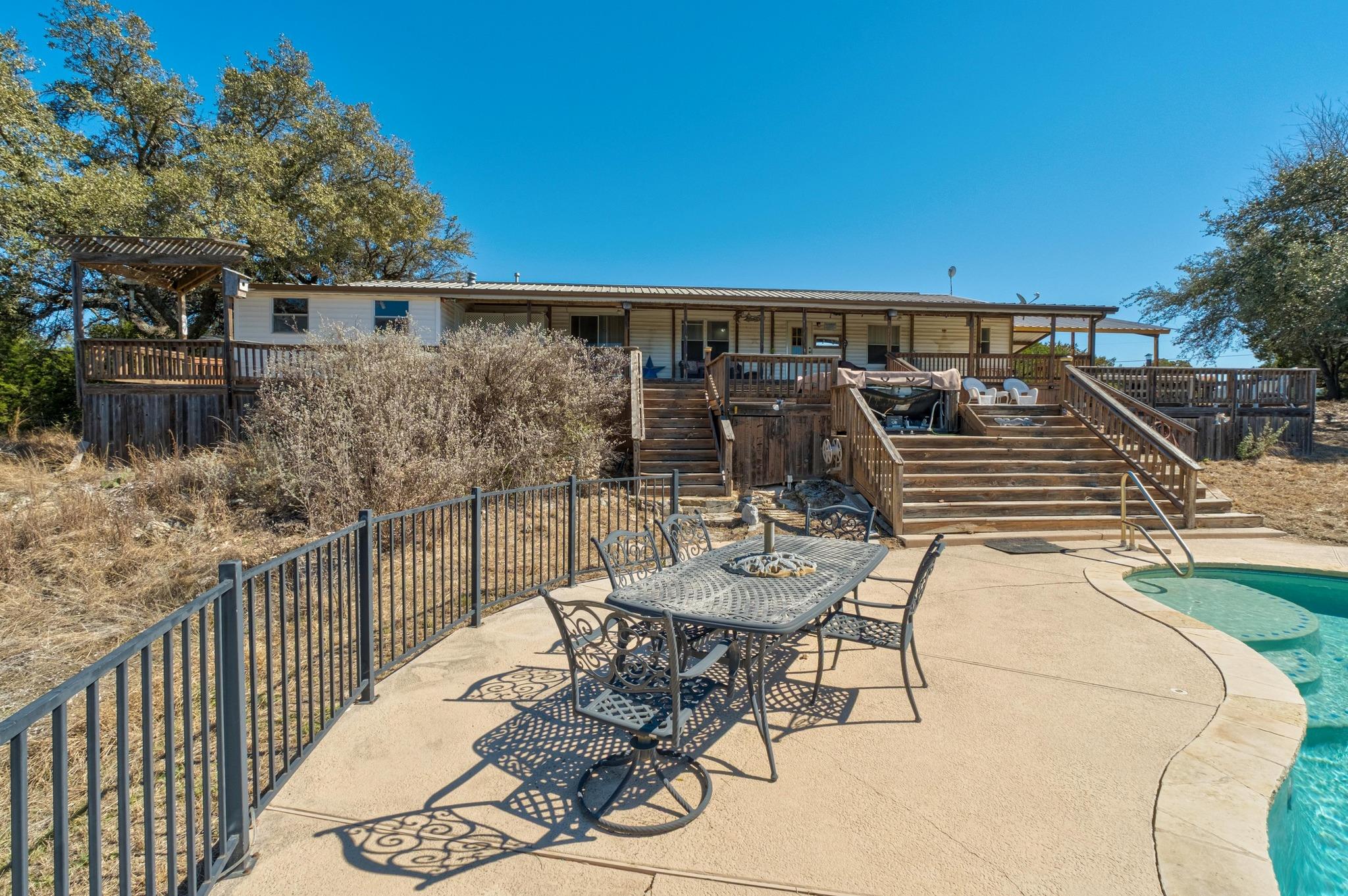 1802 Overland Stage Rd, Dripping Springs, TX 78620