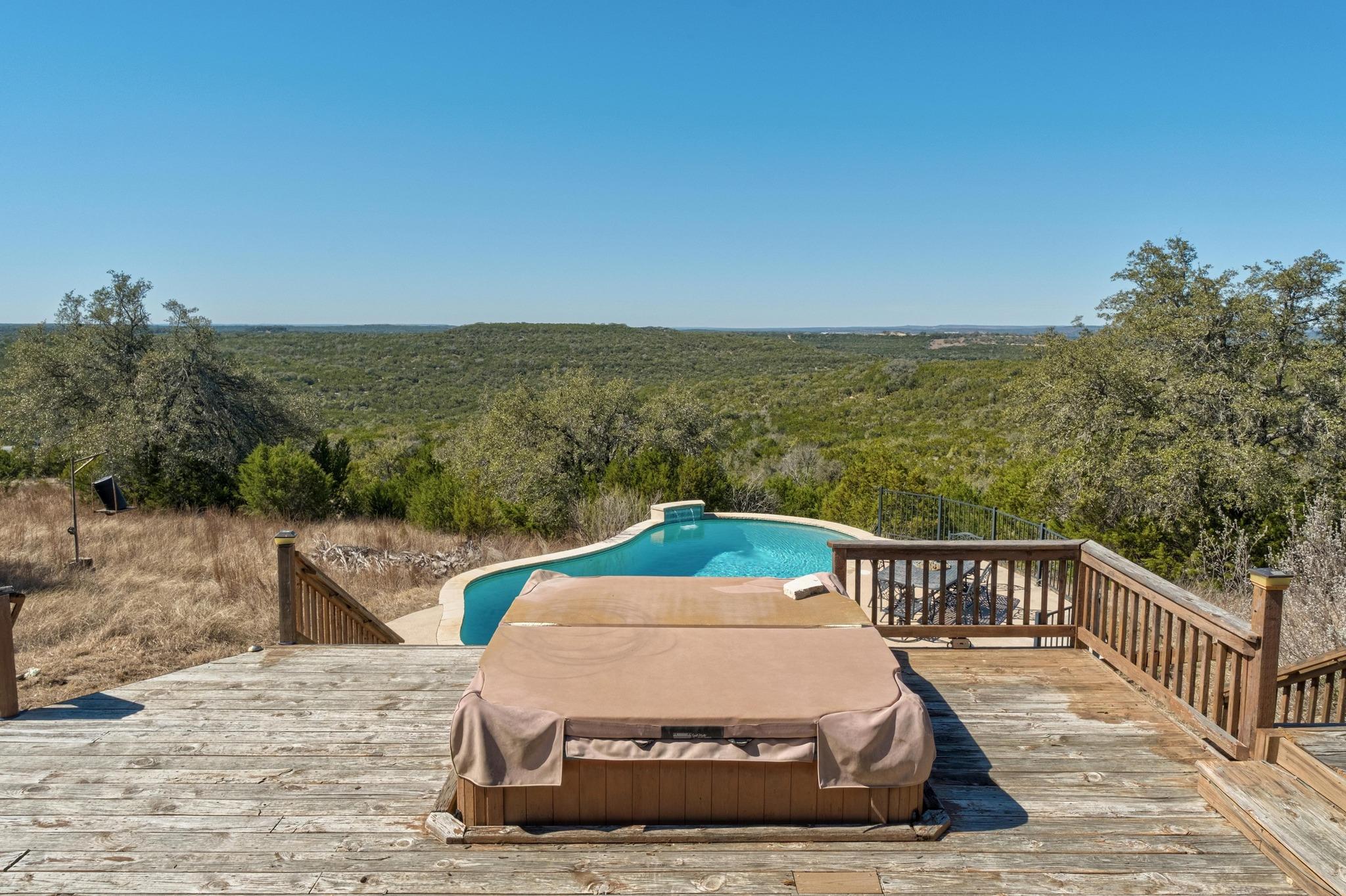 1802 Overland Stage Rd, Dripping Springs, TX 78620