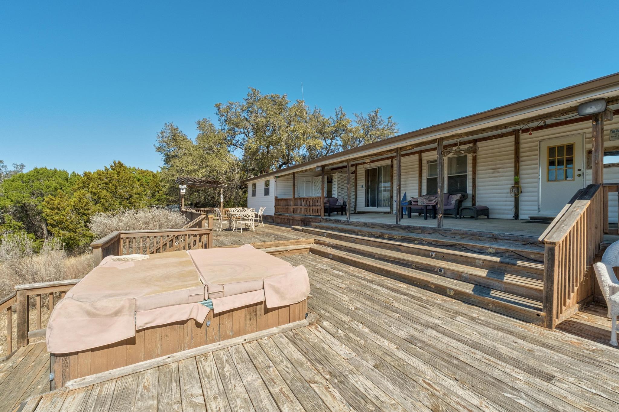 1802 Overland Stage Rd, Dripping Springs, TX 78620