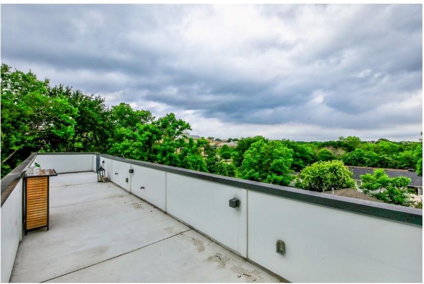 1102 1/2 Fiesta St # A, Austin, TX 78702