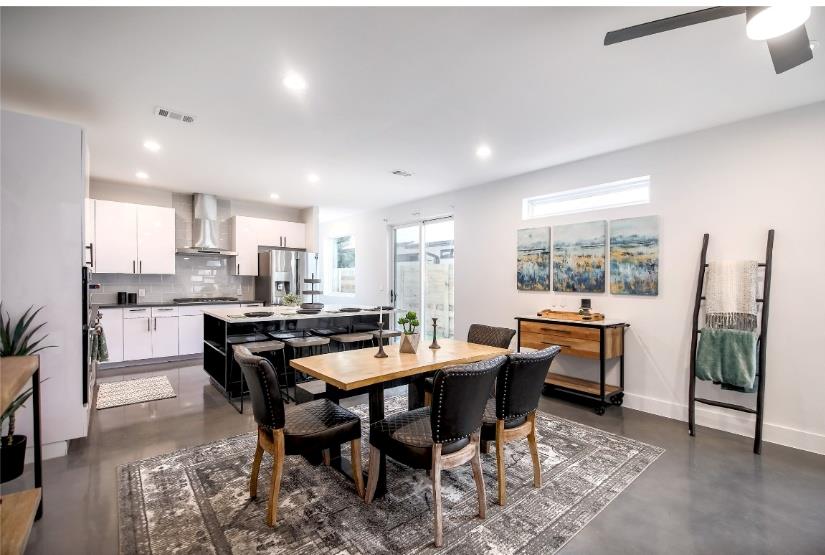 1102 1/2 Fiesta St # A, Austin, TX 78702