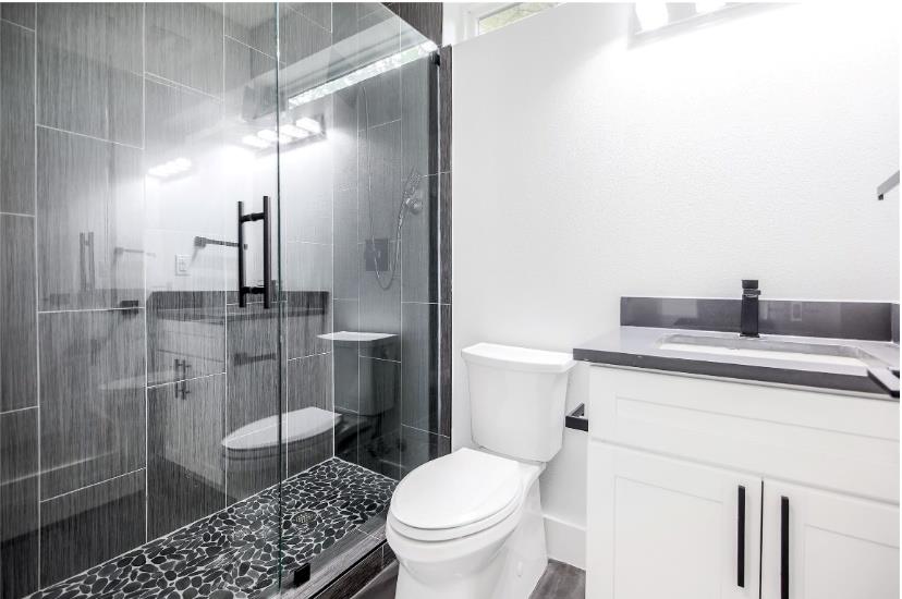 1102 1/2 Fiesta St # A, Austin, TX 78702