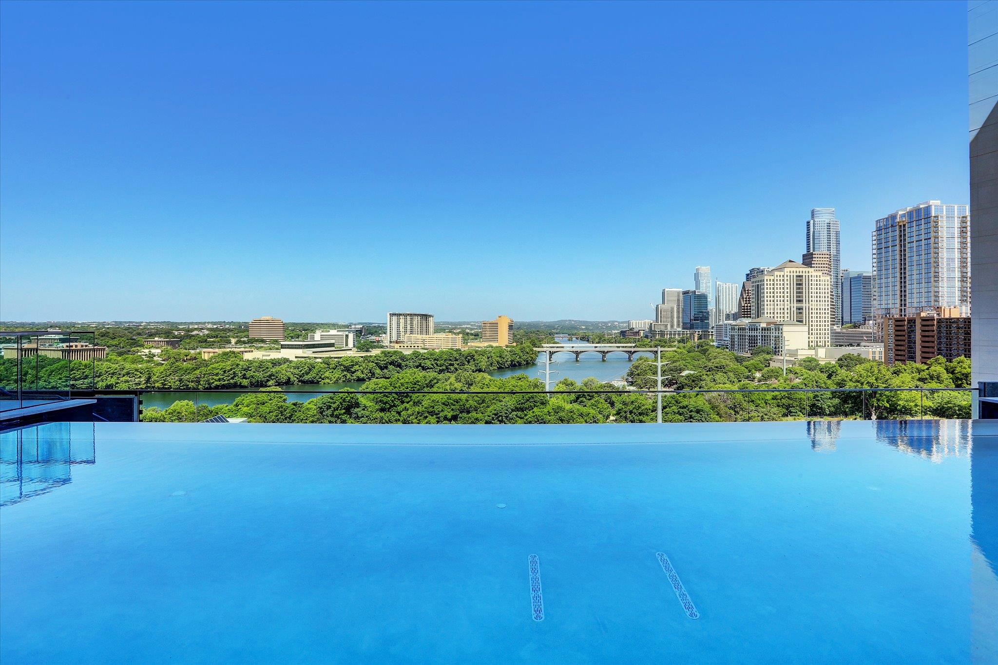 70 Rainey St # 1405, Austin, TX 78701