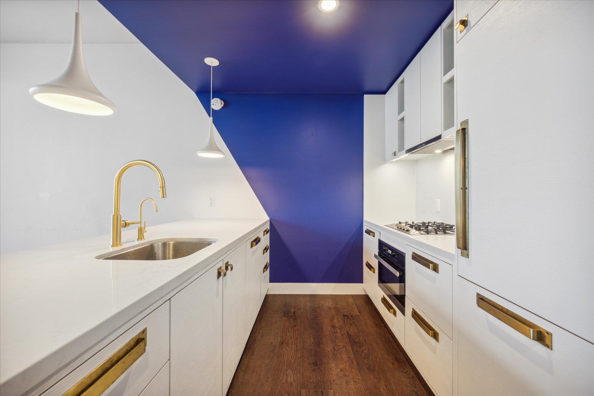 70 Rainey St # 1405, Austin, TX 78701