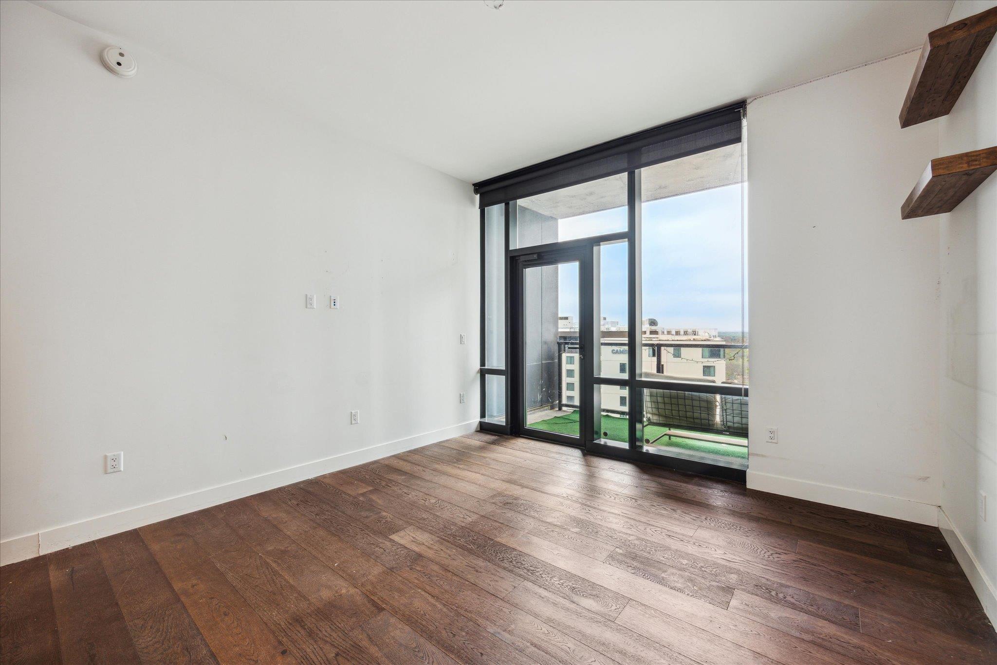 70 Rainey St # 1405, Austin, TX 78701