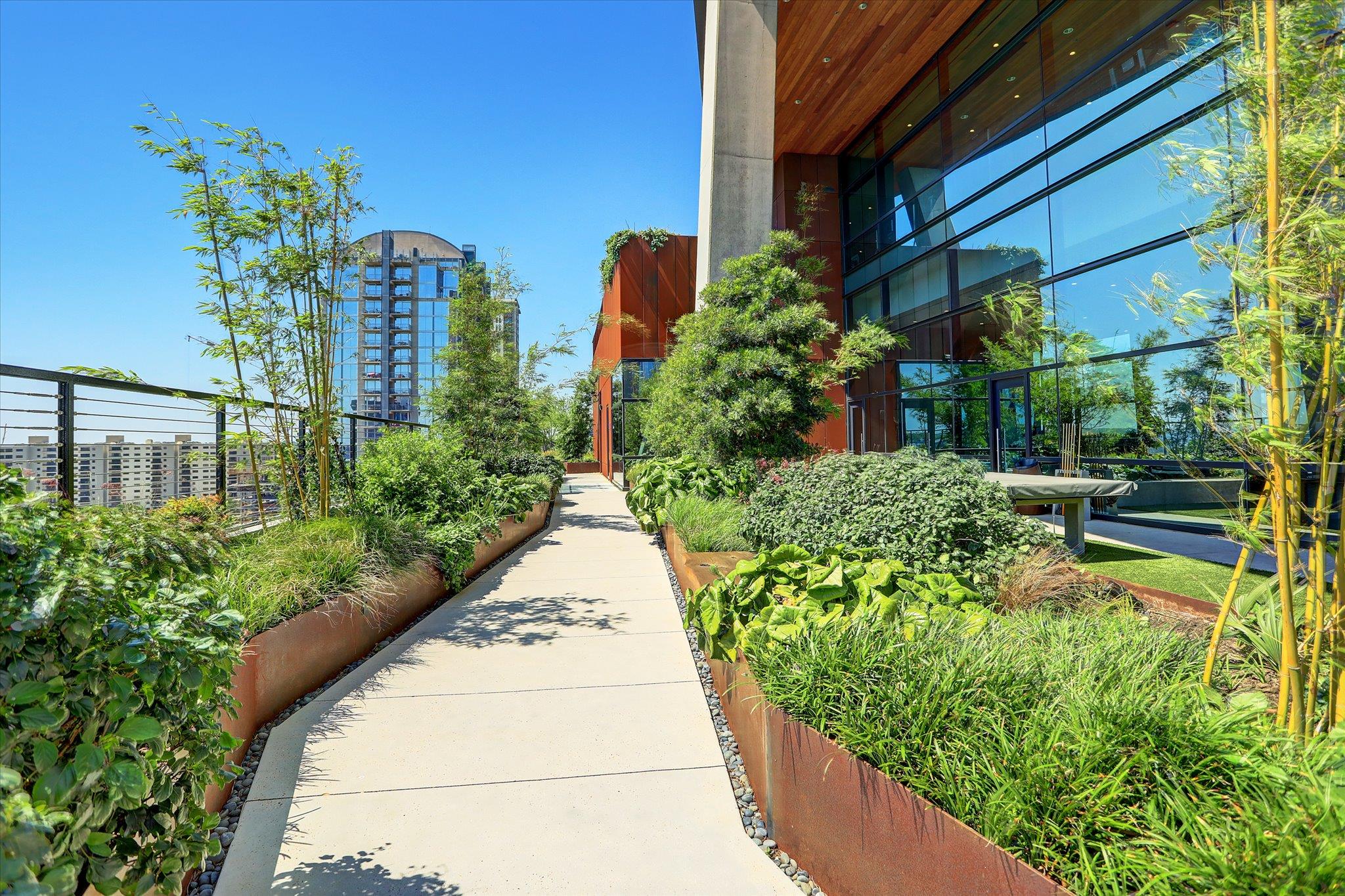 70 Rainey St # 1405, Austin, TX 78701