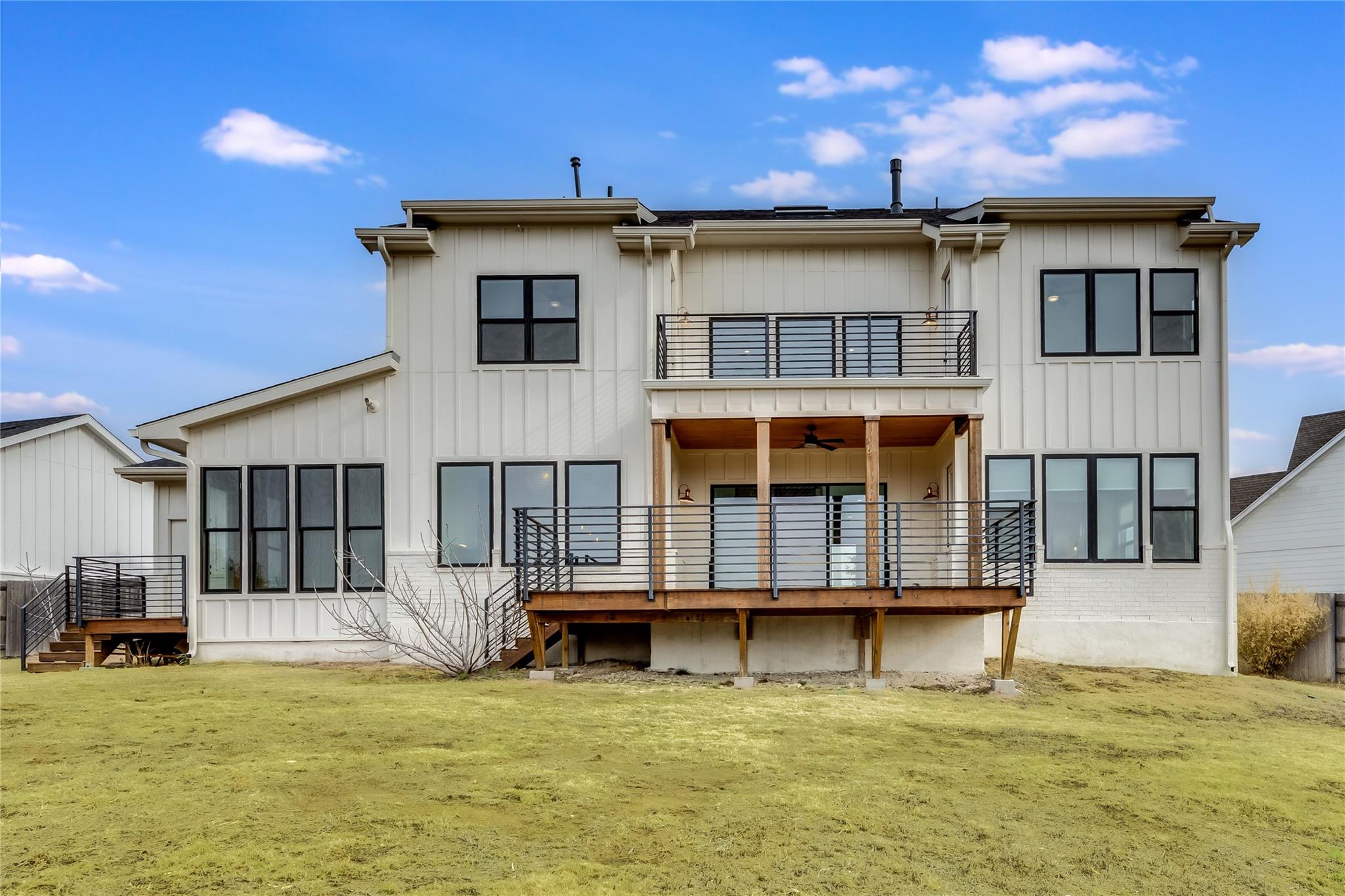 288 Smoke Tree Cir, Dripping Springs, TX 78620