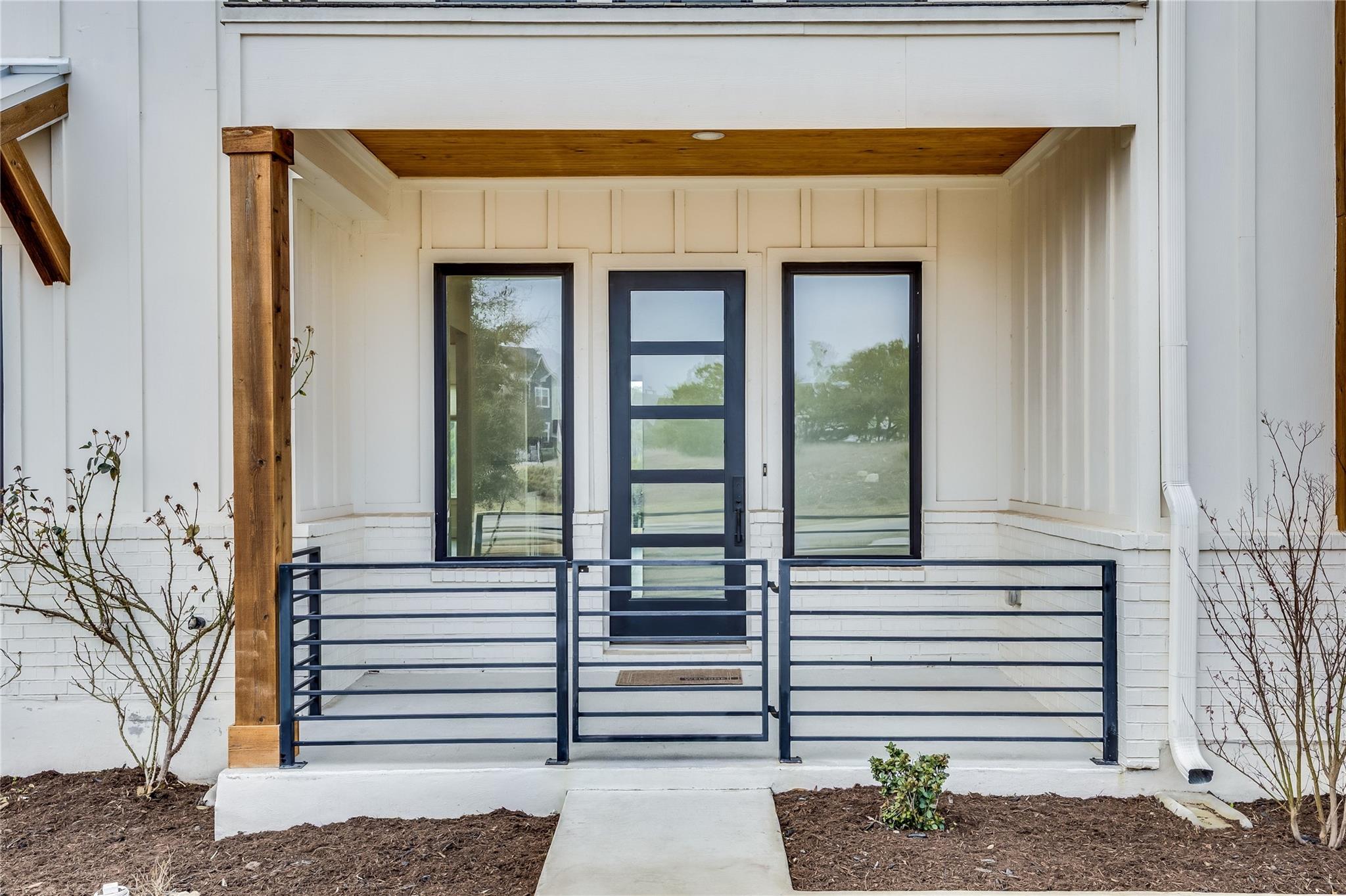 288 Smoke Tree Cir, Dripping Springs, TX 78620