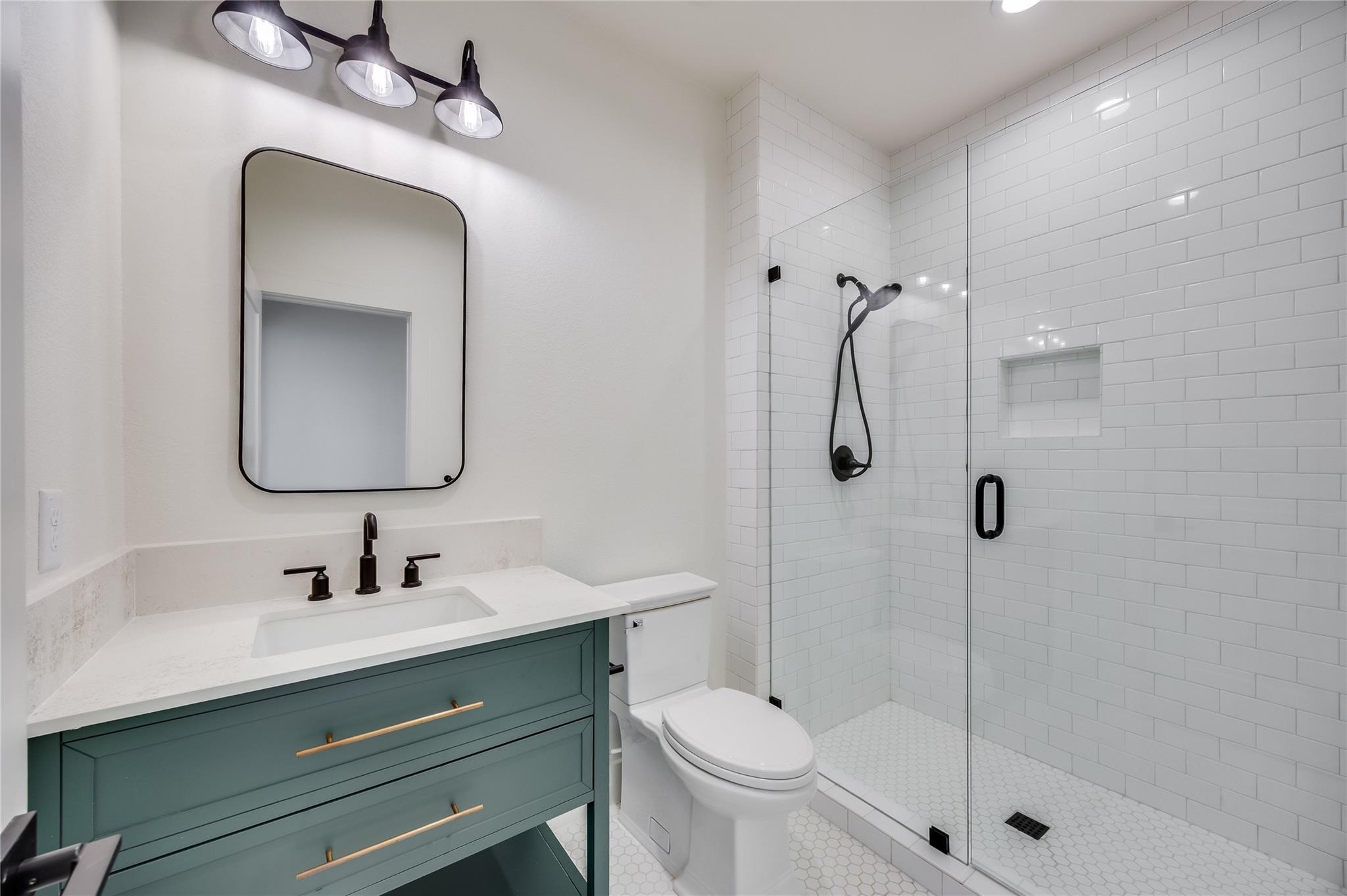 288 Smoke Tree Cir, Dripping Springs, TX 78620