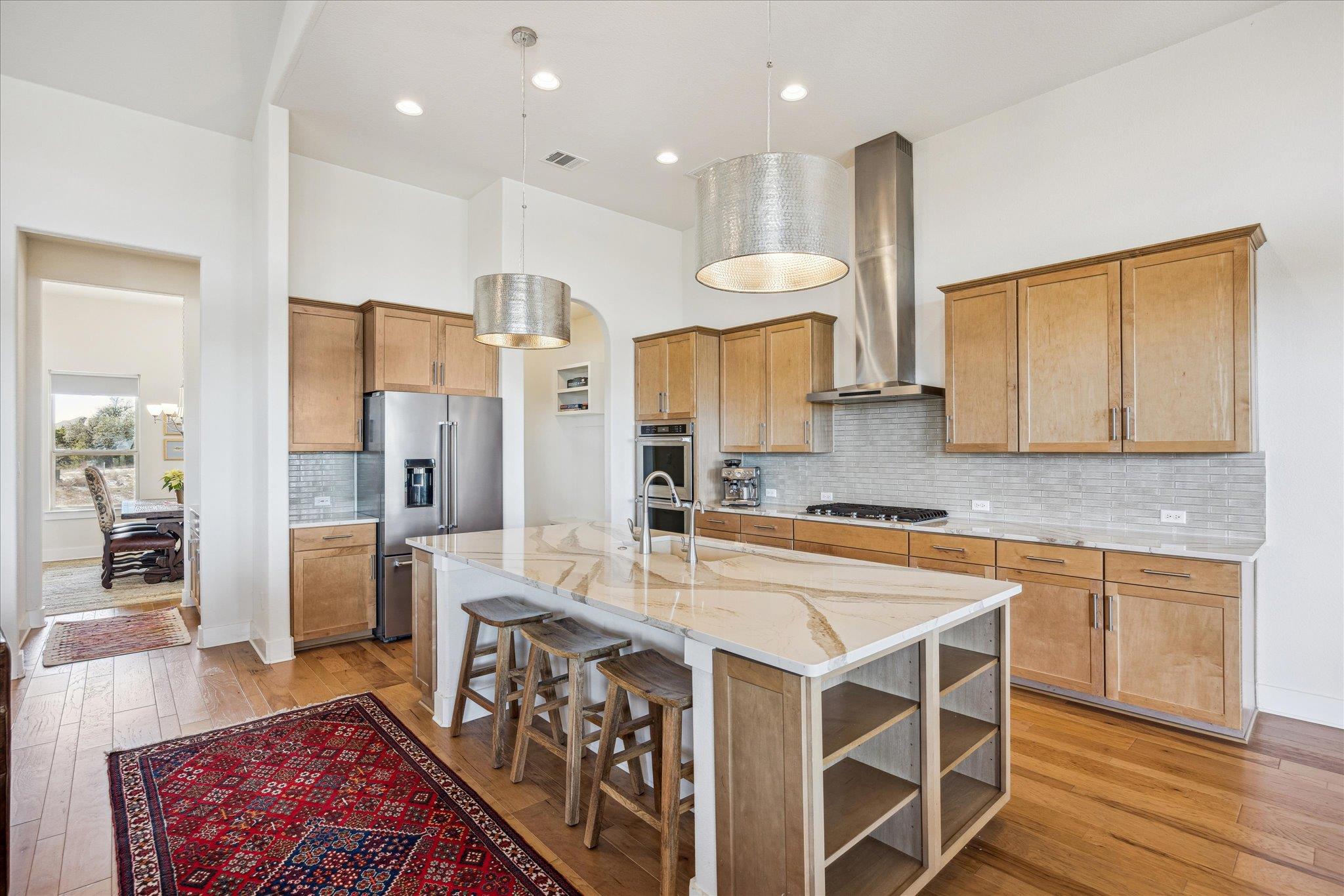 328 Barbaro Dr, Austin, TX 78737