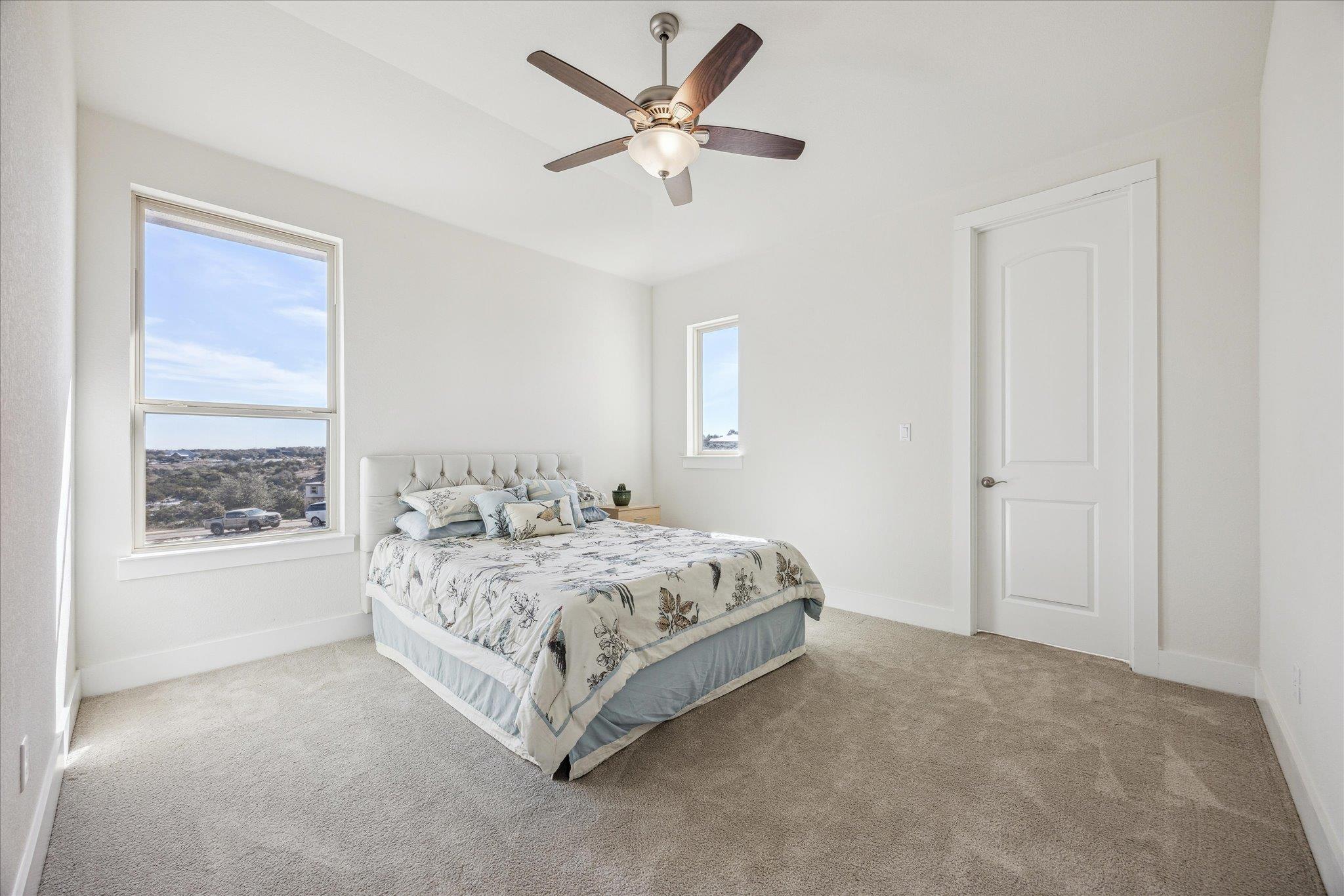 328 Barbaro Dr, Austin, TX 78737