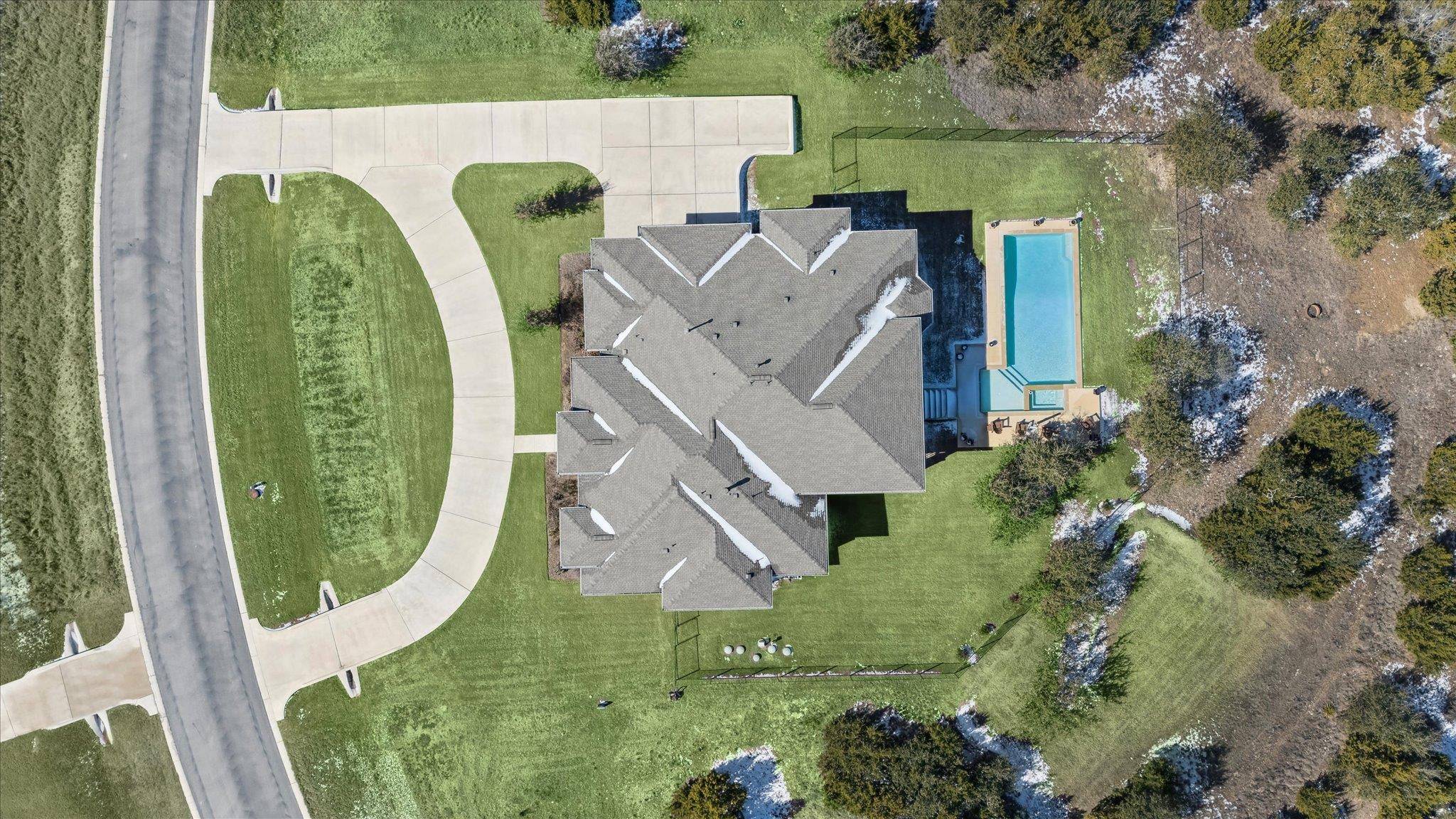 328 Barbaro Dr, Austin, TX 78737