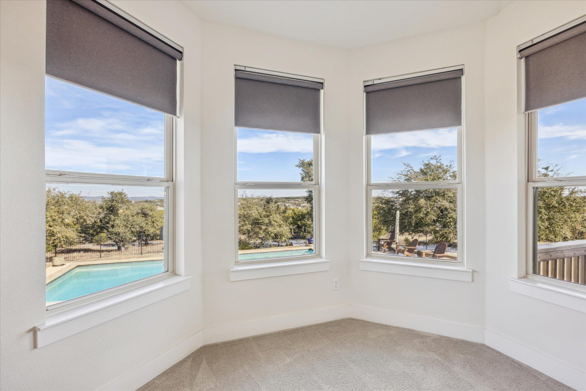 328 Barbaro Dr, Austin, TX 78737