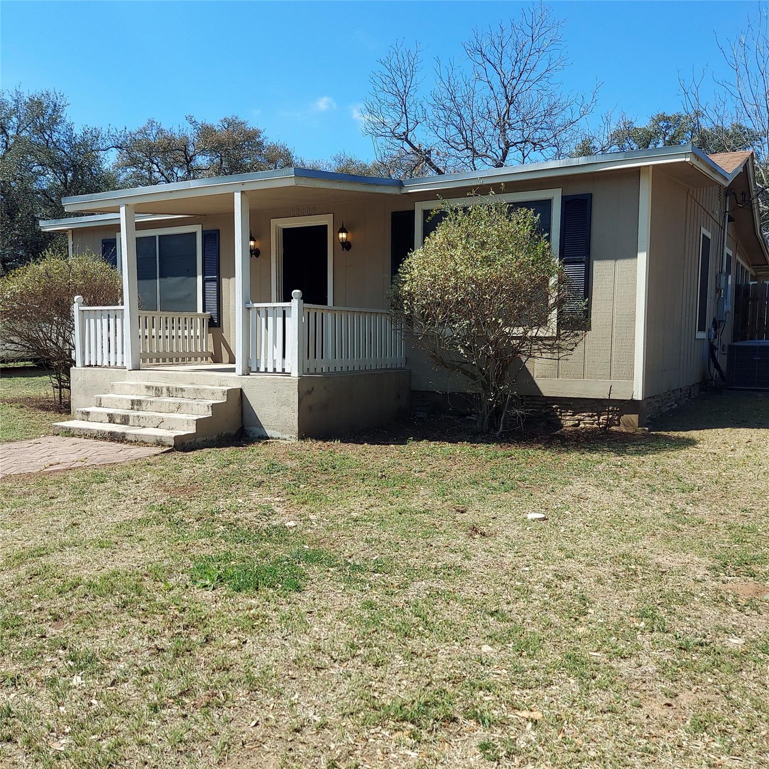 10908 5th St, Jonestown, TX 78645