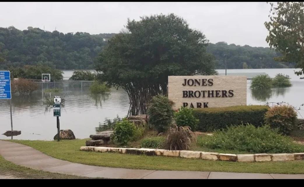 10908 5th St, Jonestown, TX 78645