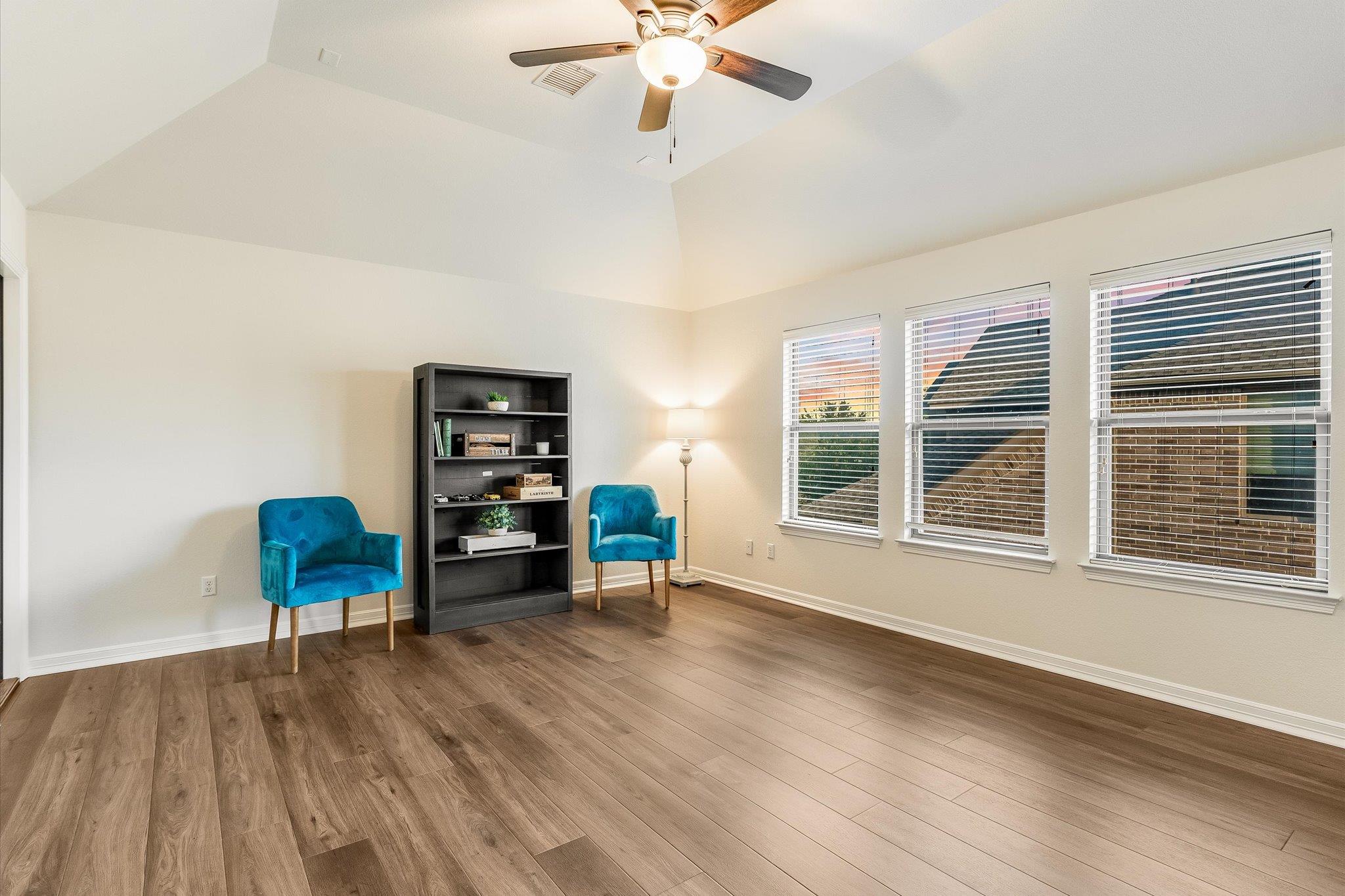 226 Galloway Ln, Austin, TX 78737