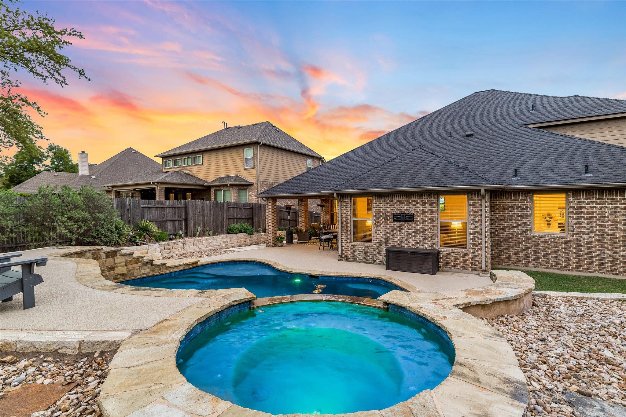 226 Galloway Ln, Austin, TX 78737