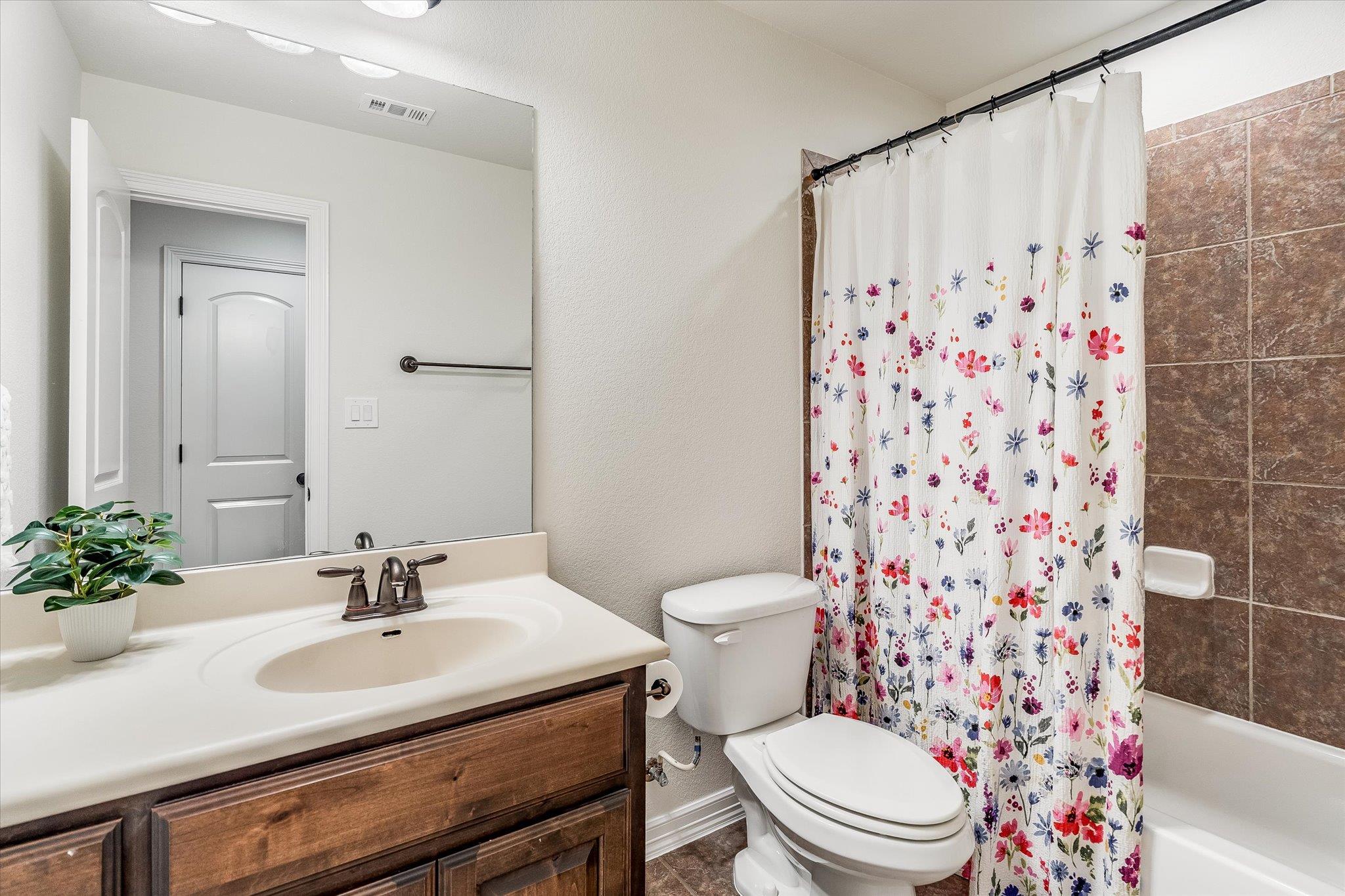 226 Galloway Ln, Austin, TX 78737