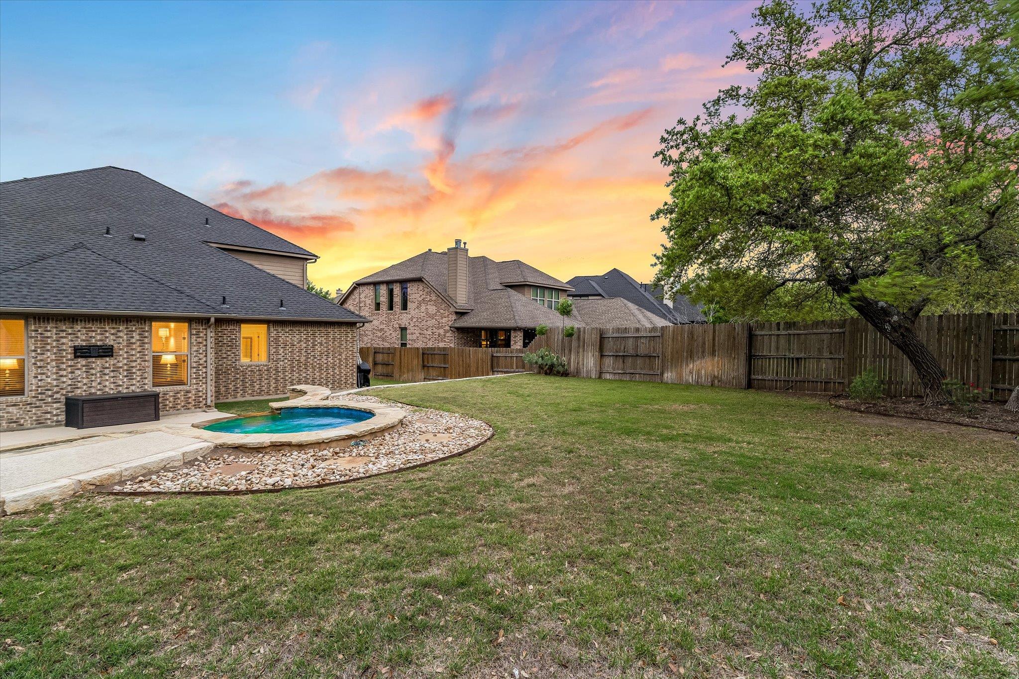 226 Galloway Ln, Austin, TX 78737