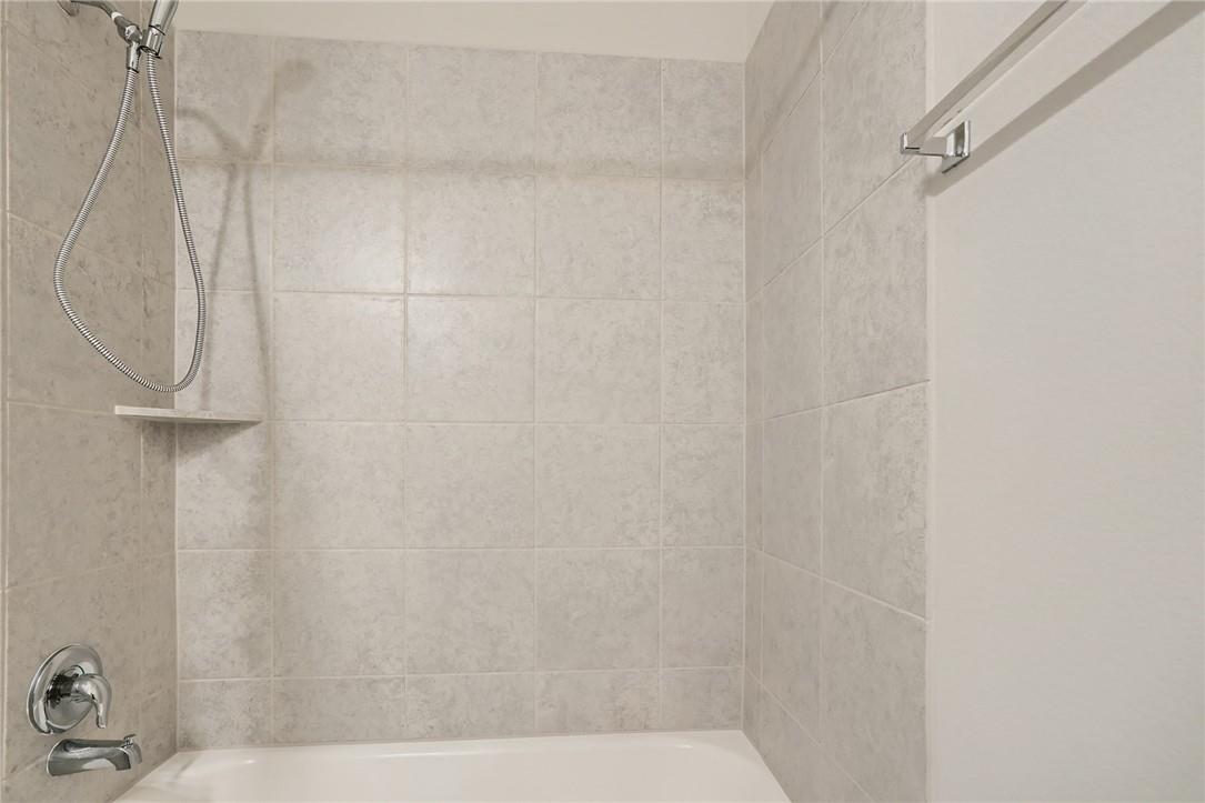 223 Callahan Ln, Leander, TX 78641