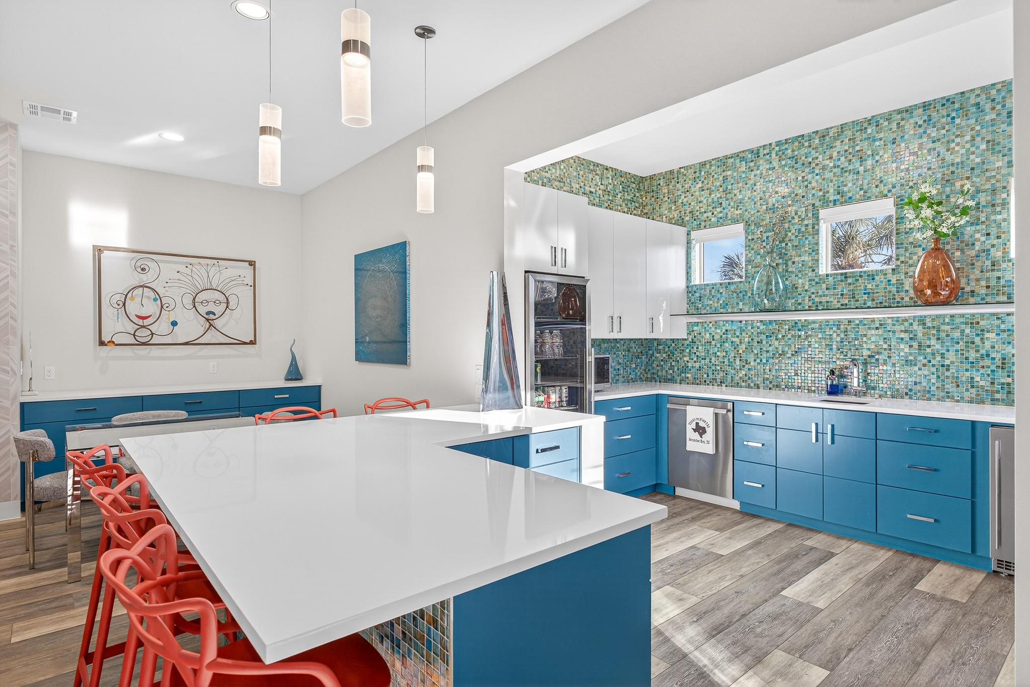 116 Wennmohs Pl, Horseshoe Bay, TX 78657