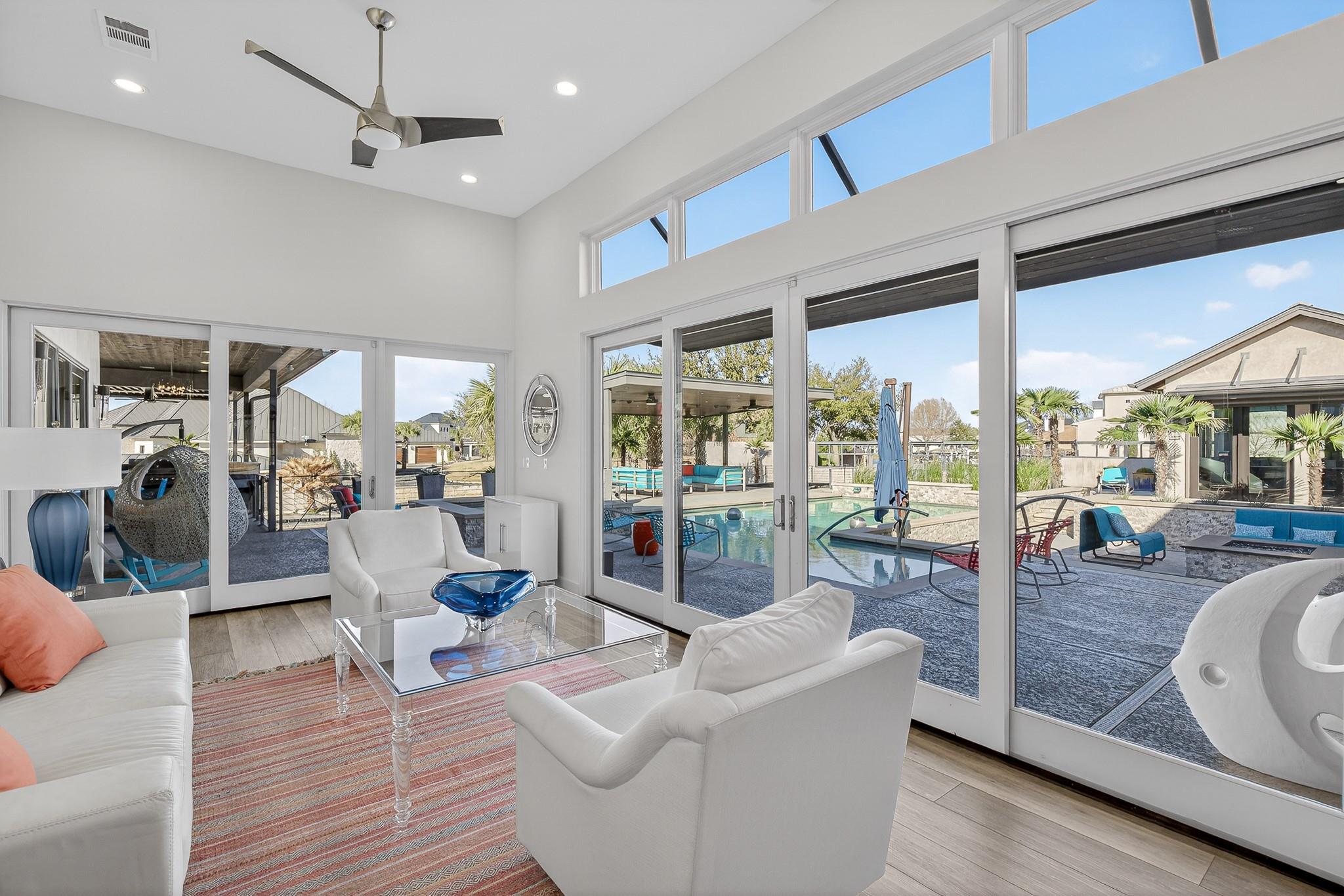 116 Wennmohs Pl, Horseshoe Bay, TX 78657