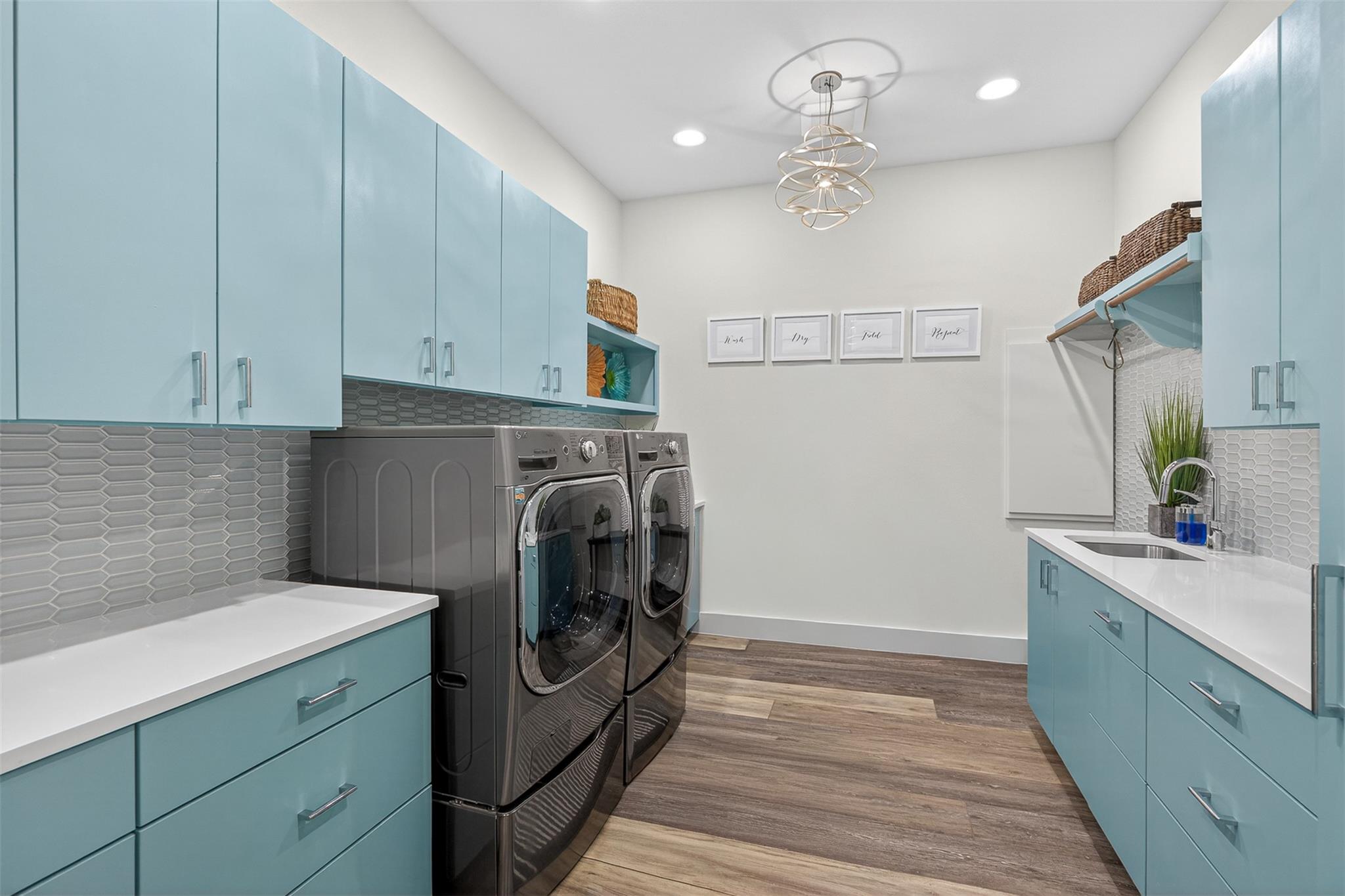 116 Wennmohs Pl, Horseshoe Bay, TX 78657