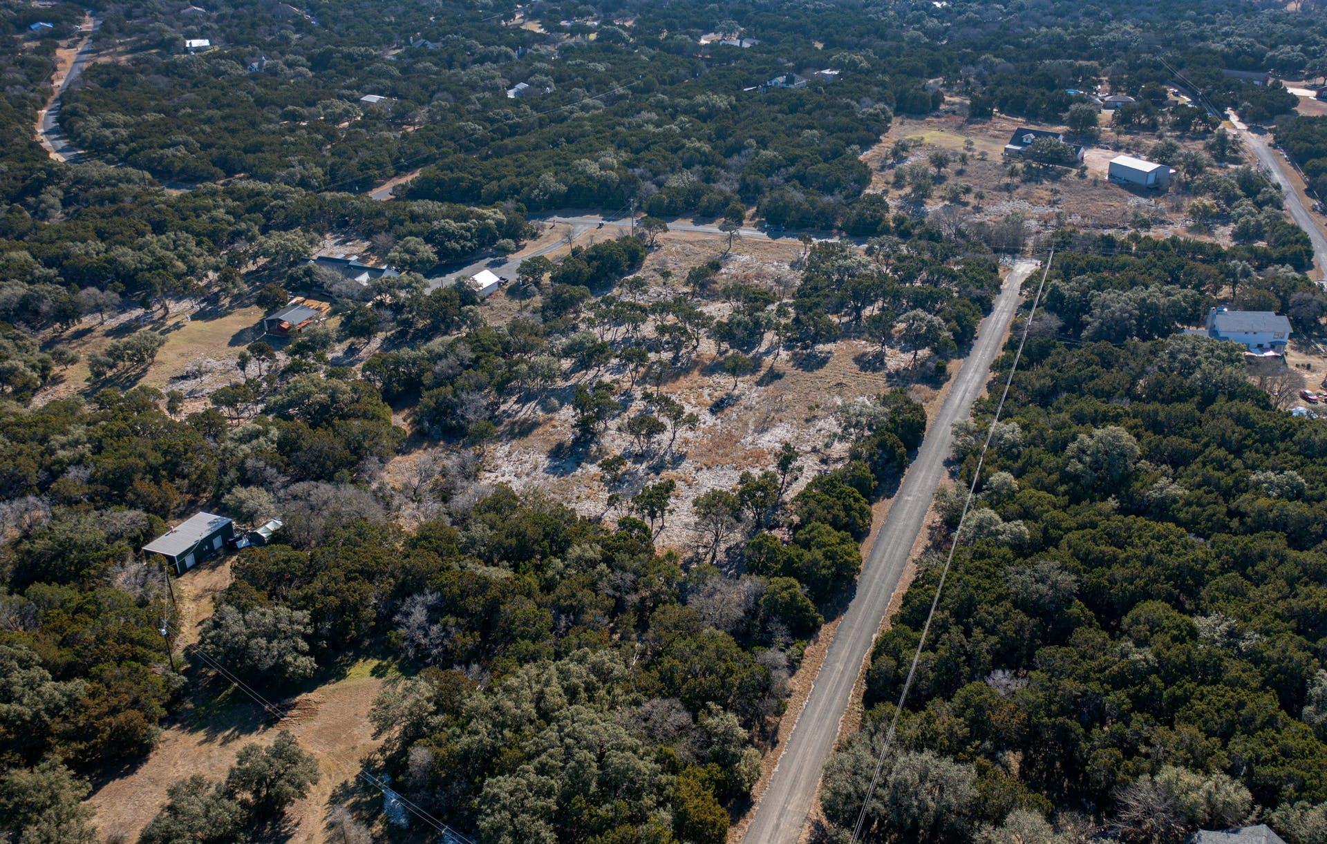 525 W Ridgewood Rd, Georgetown, TX 78633