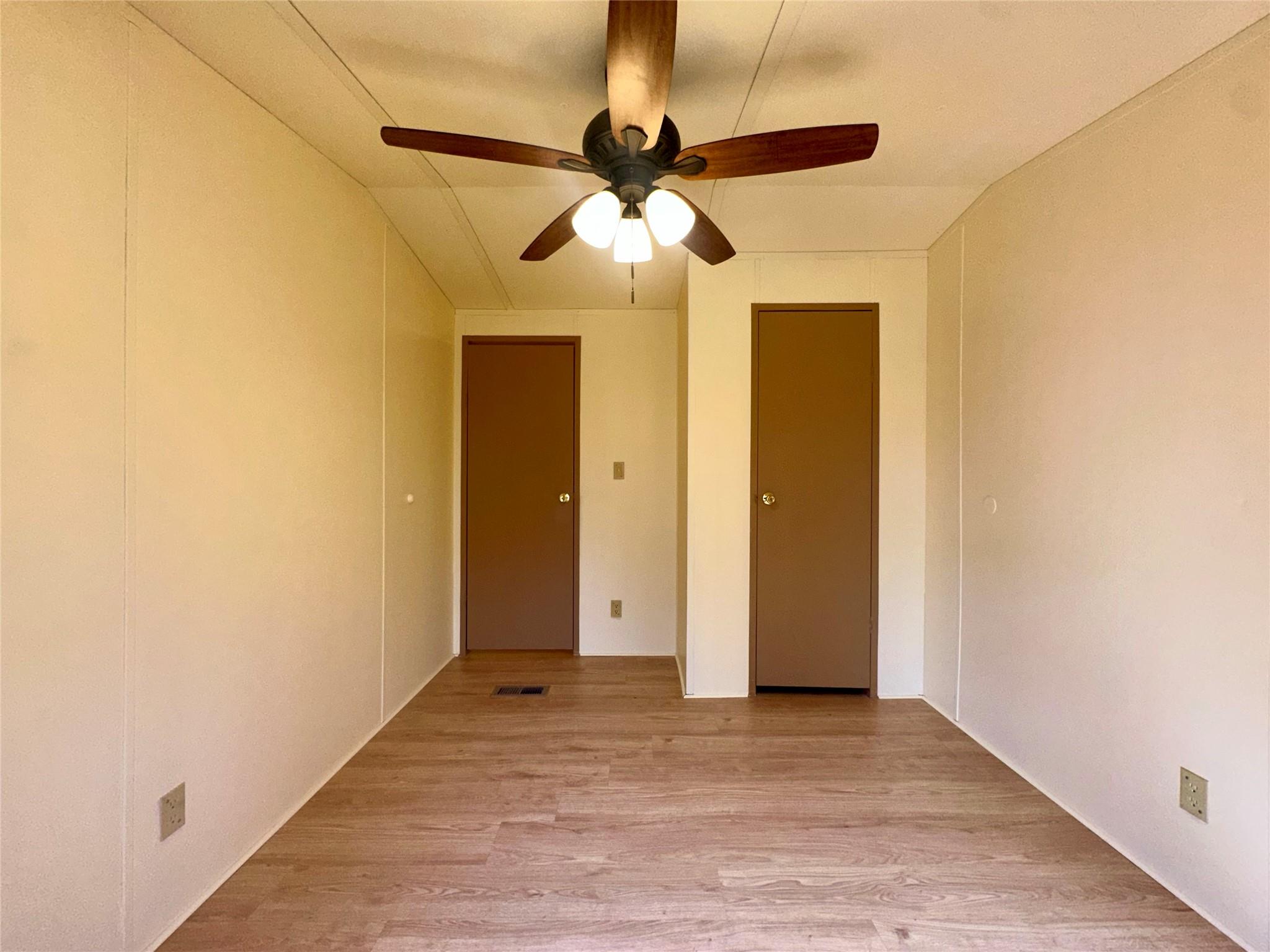 1218 Private Road 3063 Rd, Lexington, TX 78947