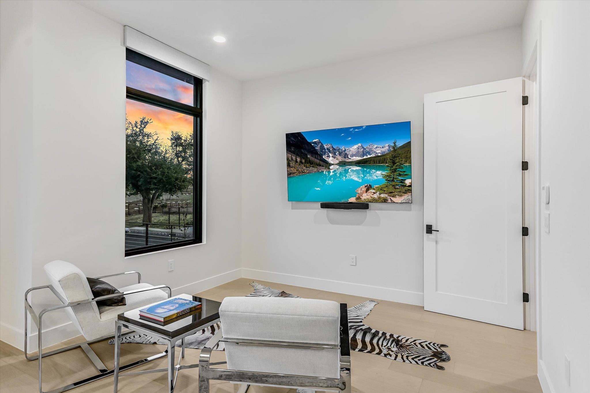 6509 Madrone Tree Ln, Austin, TX 78738