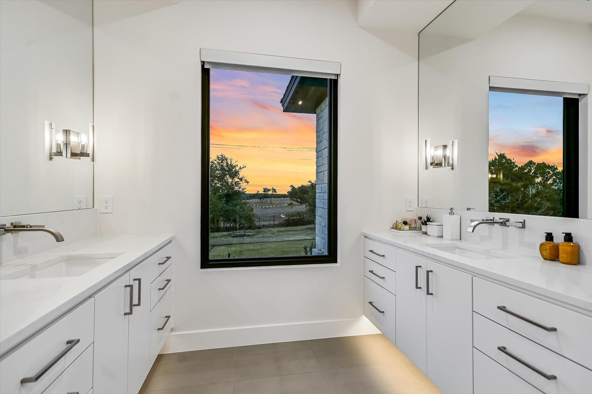 6509 Madrone Tree Ln, Austin, TX 78738