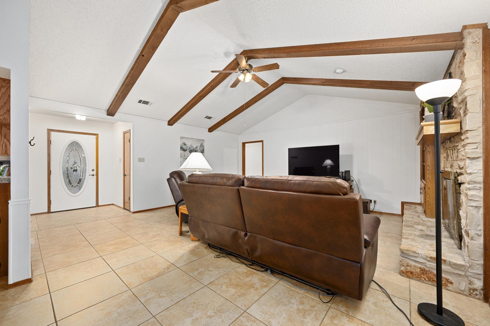 300 W Sequoia Spur, Georgetown, TX 78628