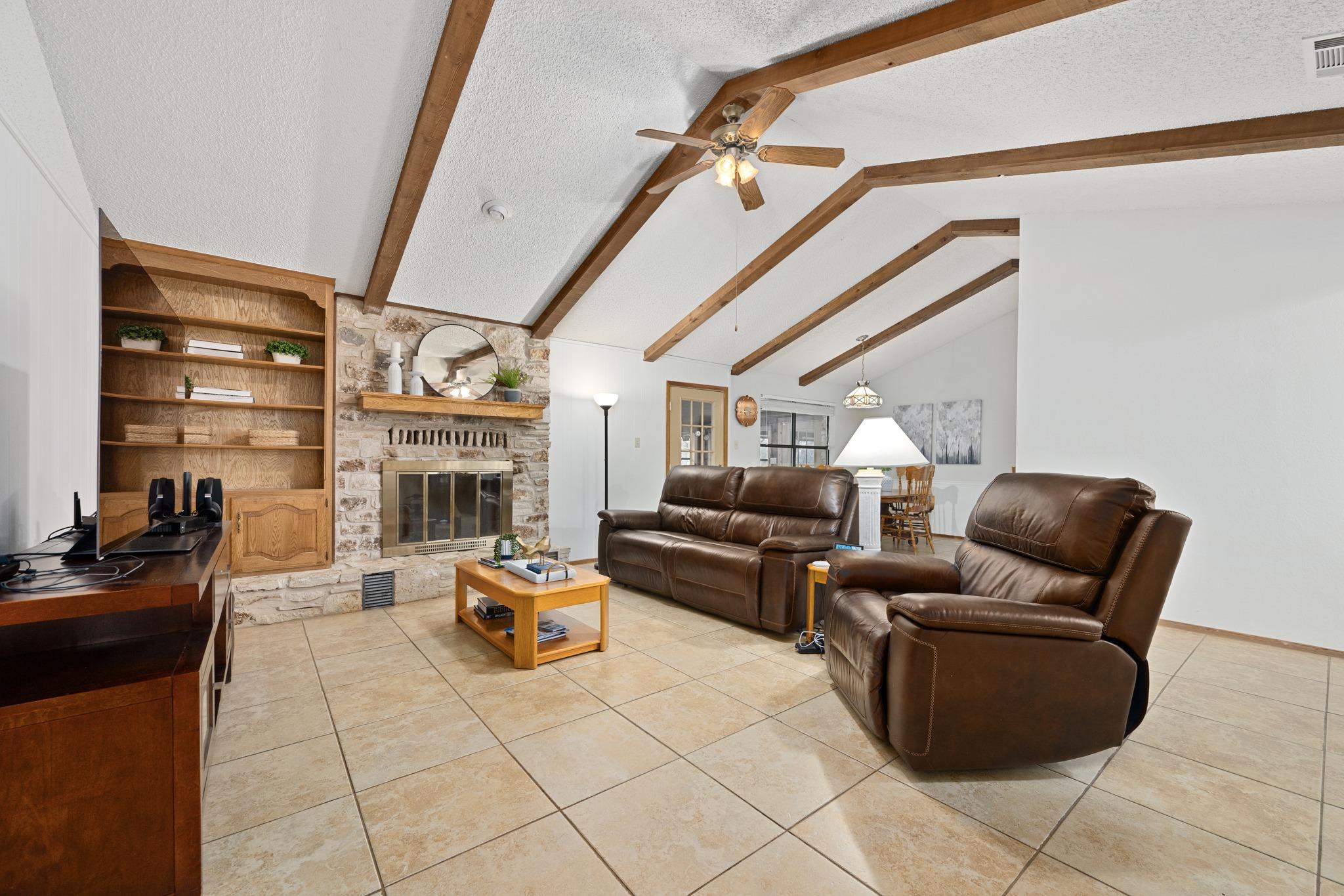 300 W Sequoia Spur, Georgetown, TX 78628