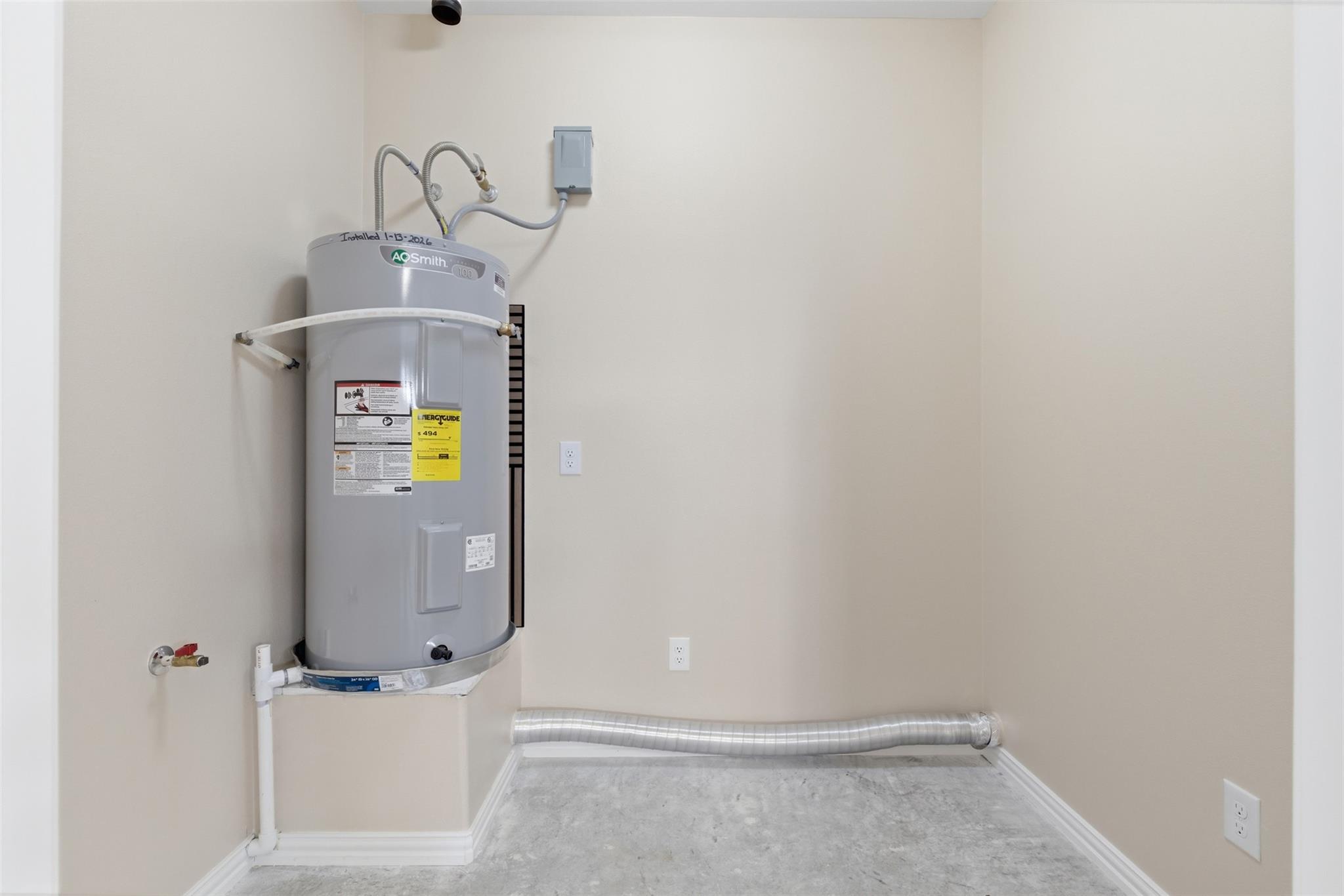 413 E Hamilton Ave, Rockdale, TX 76567