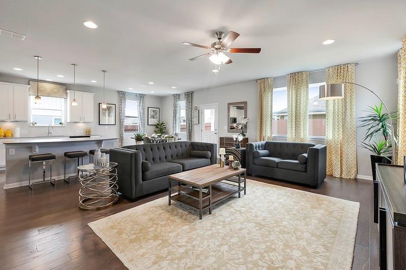 429 Staunton Dr, Leander, TX 78641