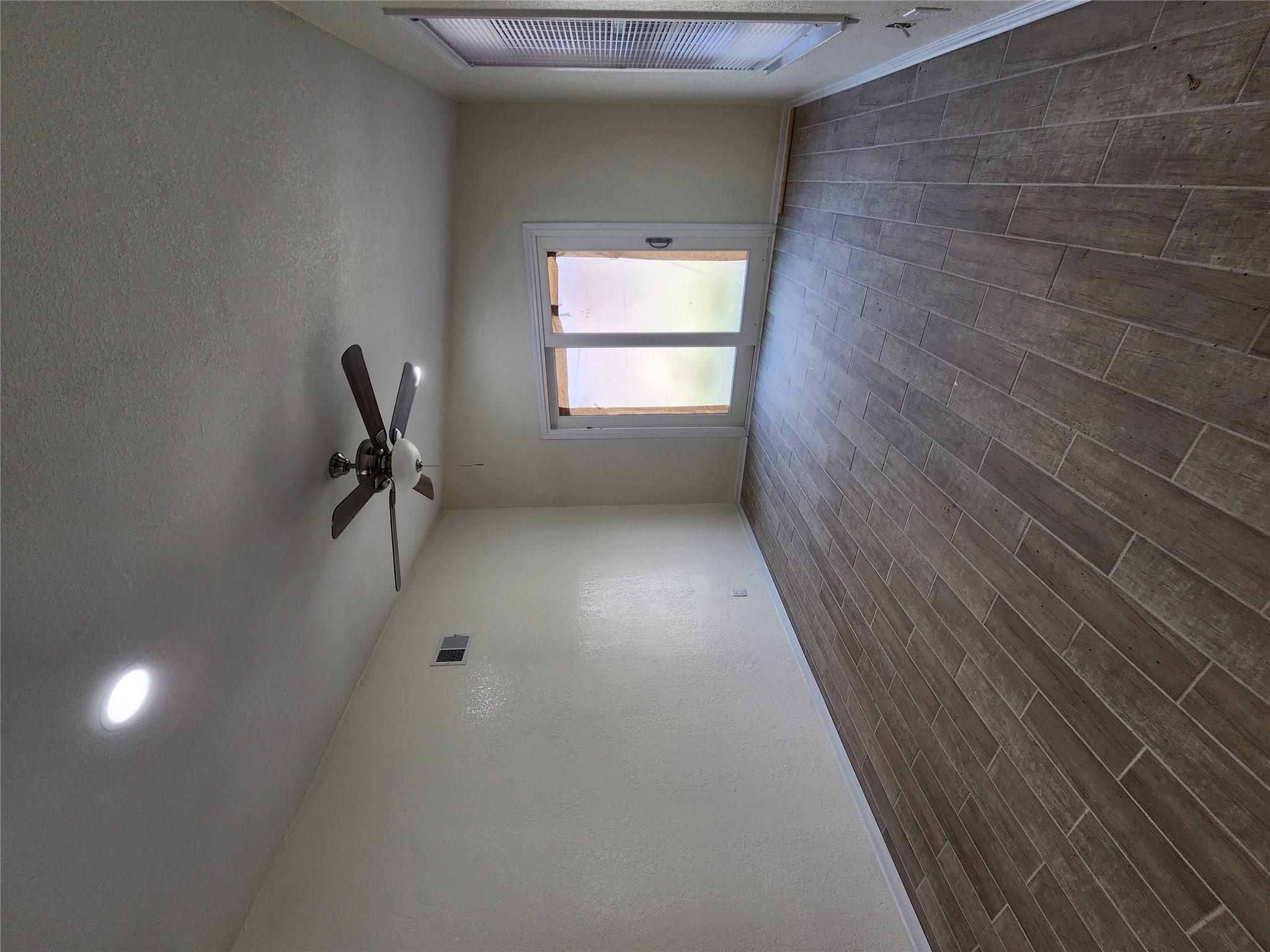 2107 Old West Pl # B, Round Rock, TX 78681