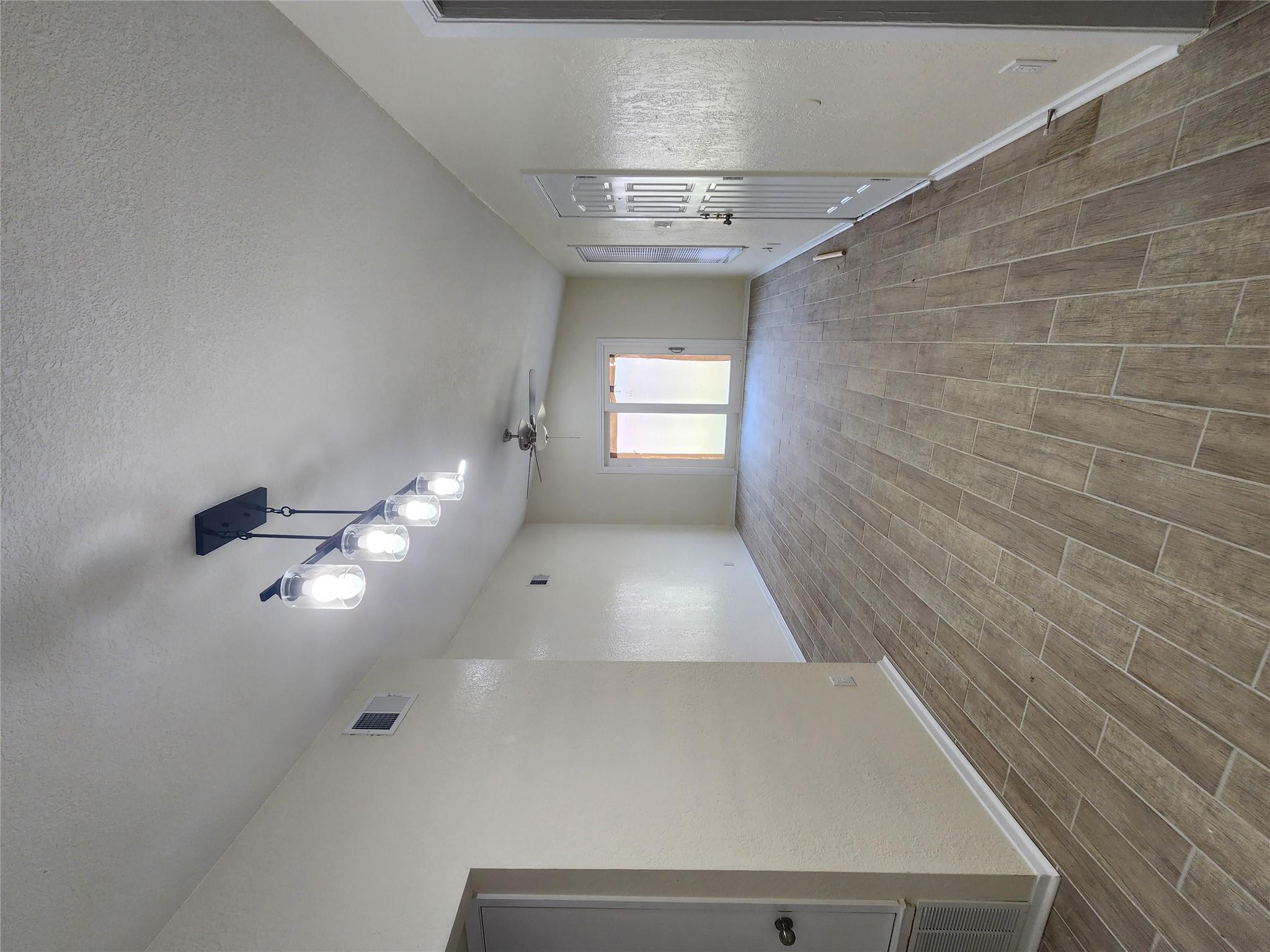 2107 Old West Pl # B, Round Rock, TX 78681