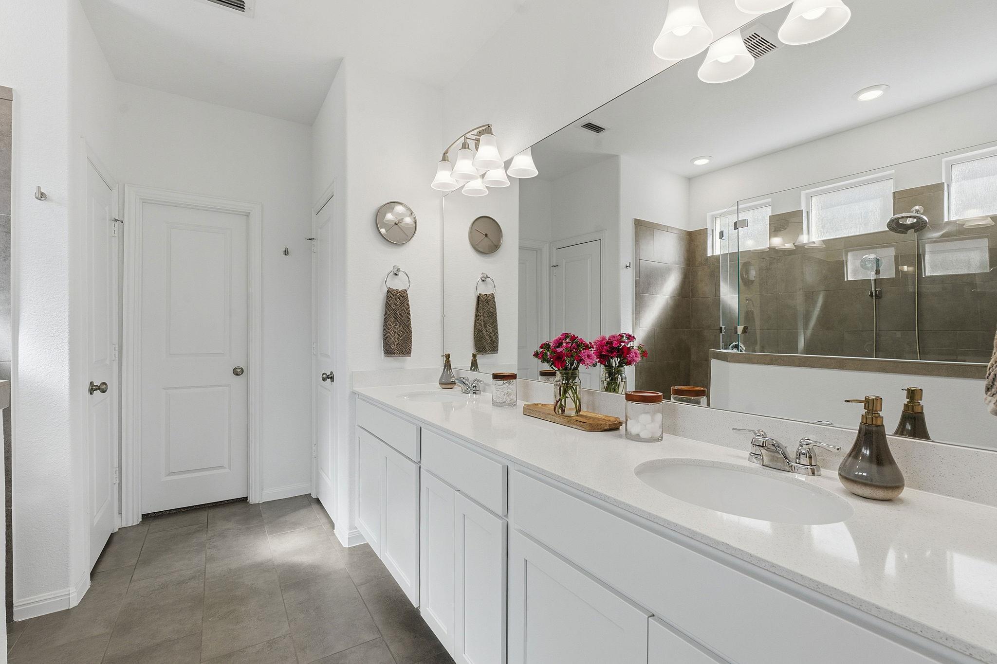 209 Zamora Xing # 362, Austin, TX 78748