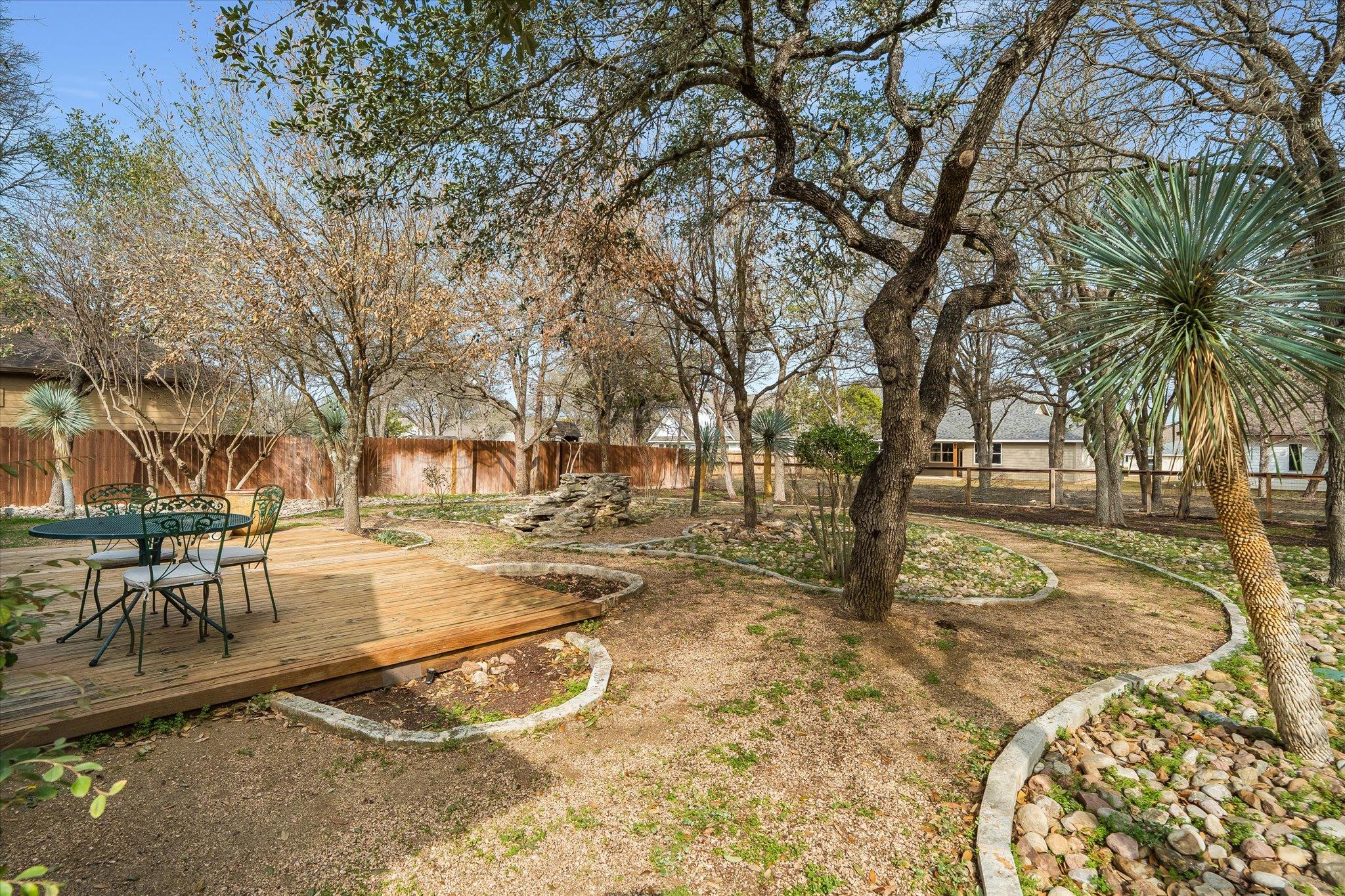 16 Serenade Cir, Wimberley, TX 78676