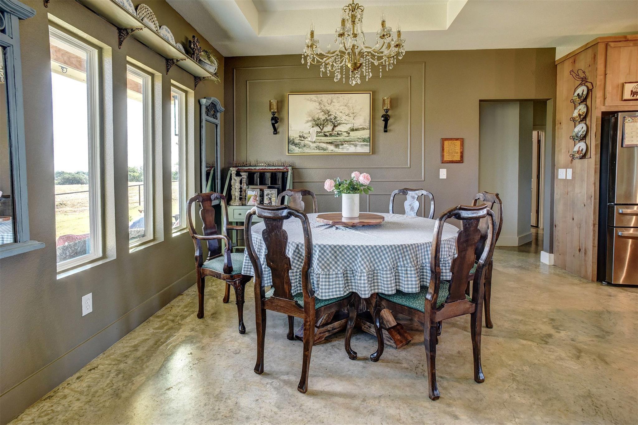 3553 Hunt Ln, Waelder, TX 78959