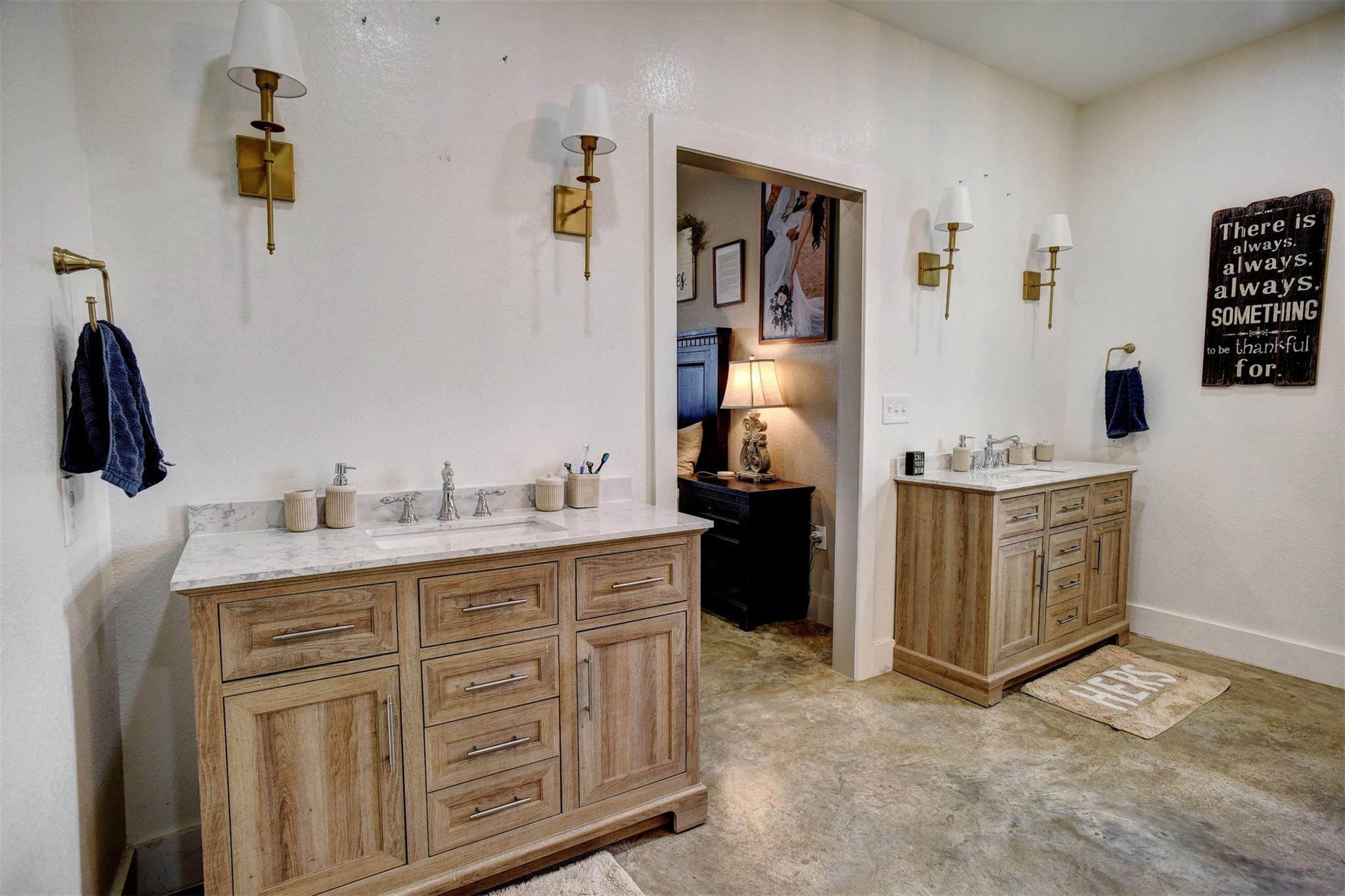 3553 Hunt Ln, Waelder, TX 78959