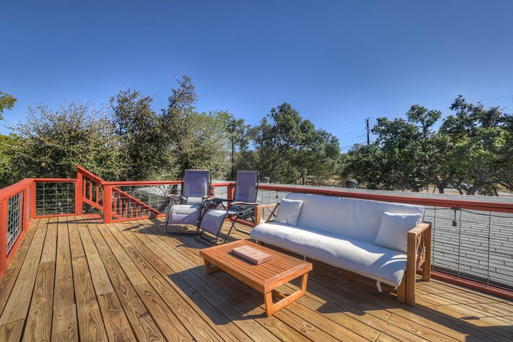 901 Glenn Dr, Canyon Lake, TX 78133