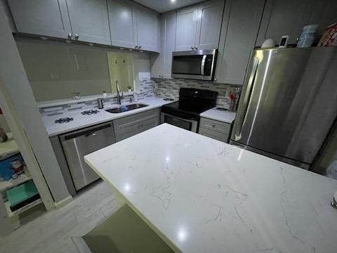 806 W 24th St # 116, Austin, TX 78705