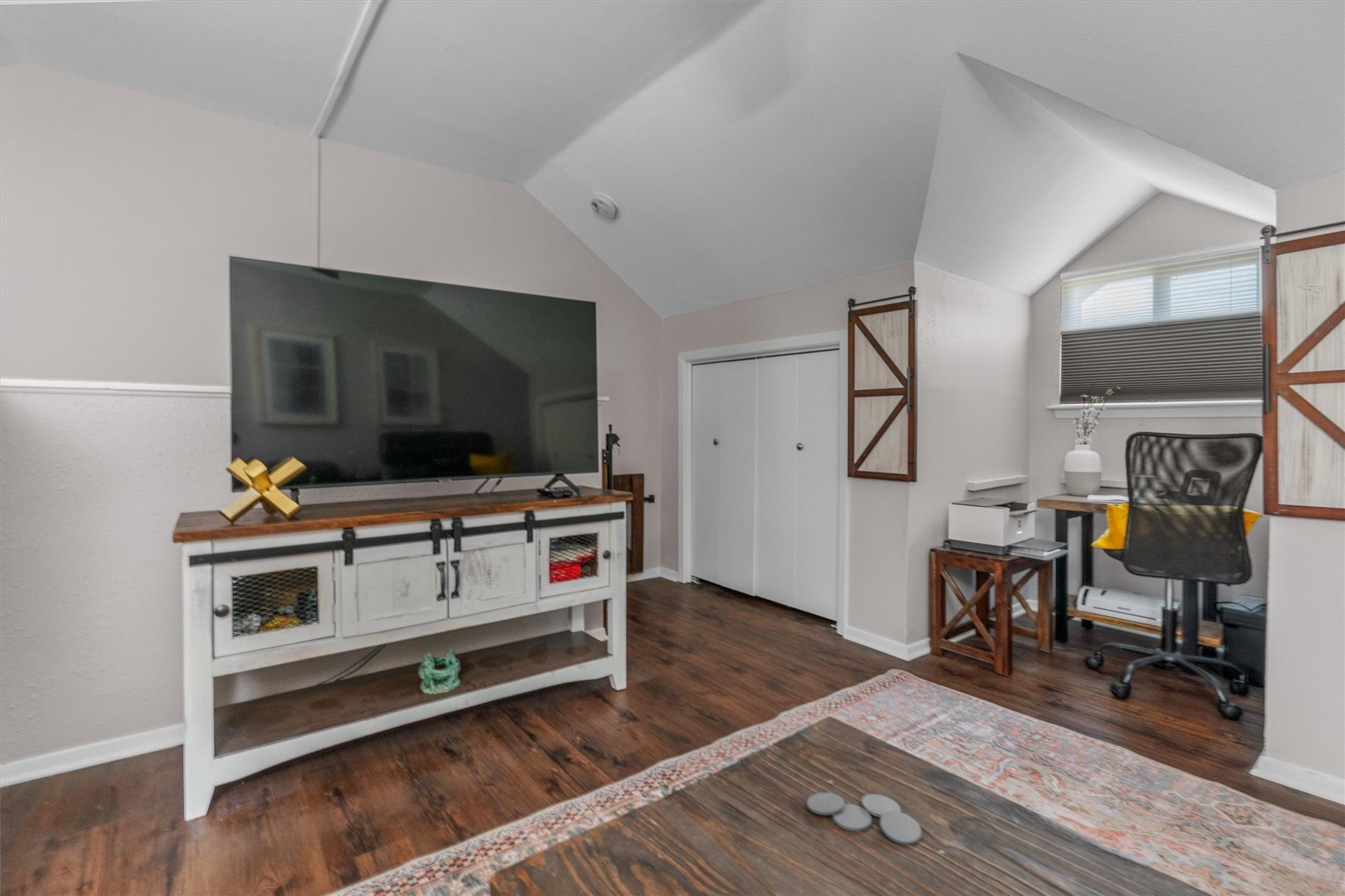 5608 Cougar Dr # 226, Austin, TX 78745